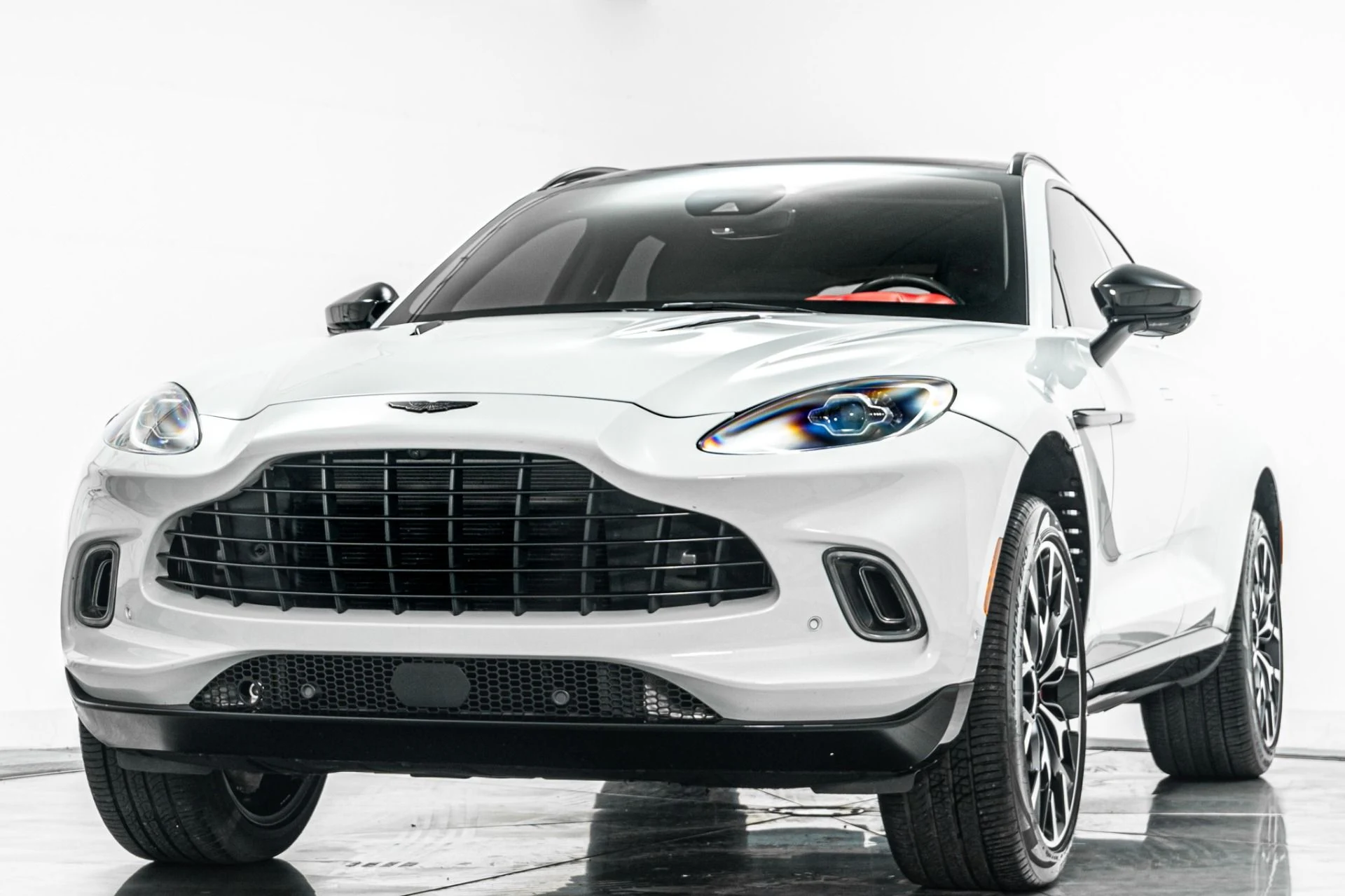 mph004_167596443_Used_2021_Aston_Martin_DBX_AML_Color_Indulgence_Pack_DB_Elegance_Pack_1783626184_21c8f24587