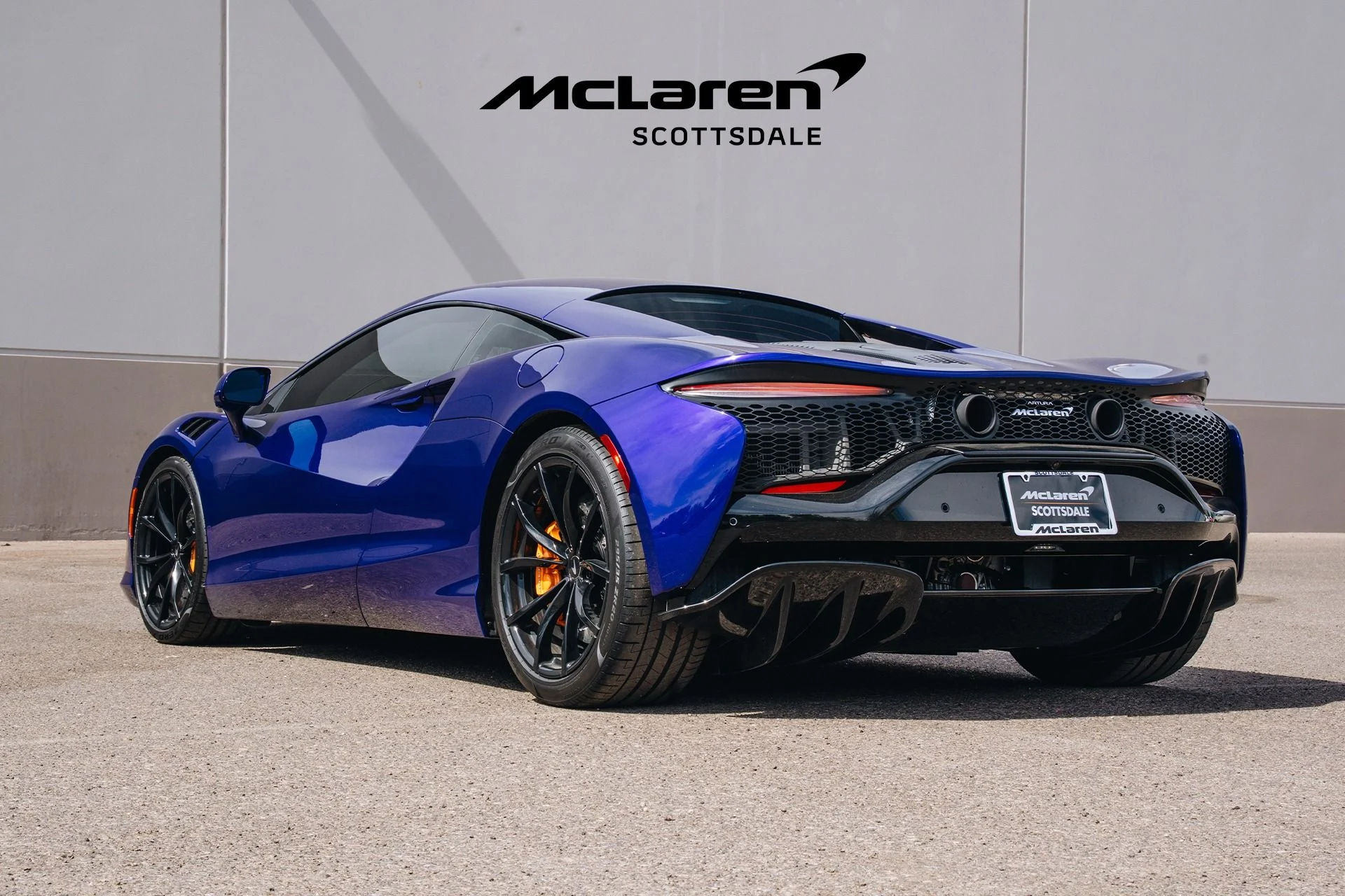 mph004_1678275166_Used_2023_MCLAREN_ARTURA_Vision_1748904428_9ad840af79