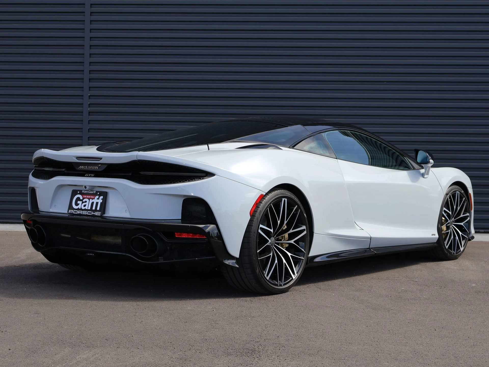 mph004_1682808678_bc6d0306d35ae6bab31e559ff9ff6182_3fd6a226ef