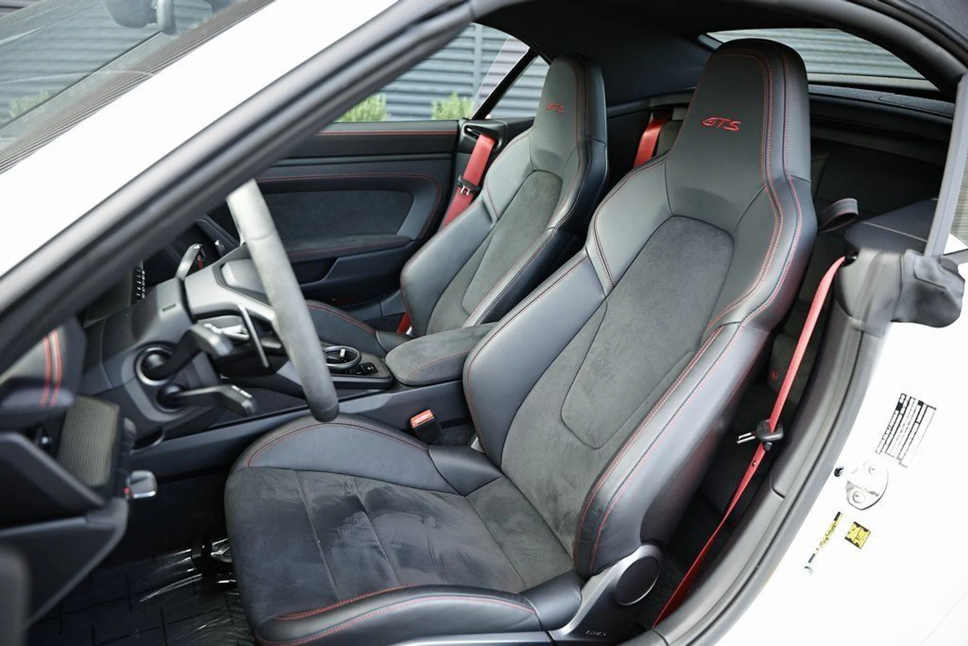 mph004_1684753352_fa7fc002a6e0c039a18410bac3c0462b_04021d43b4