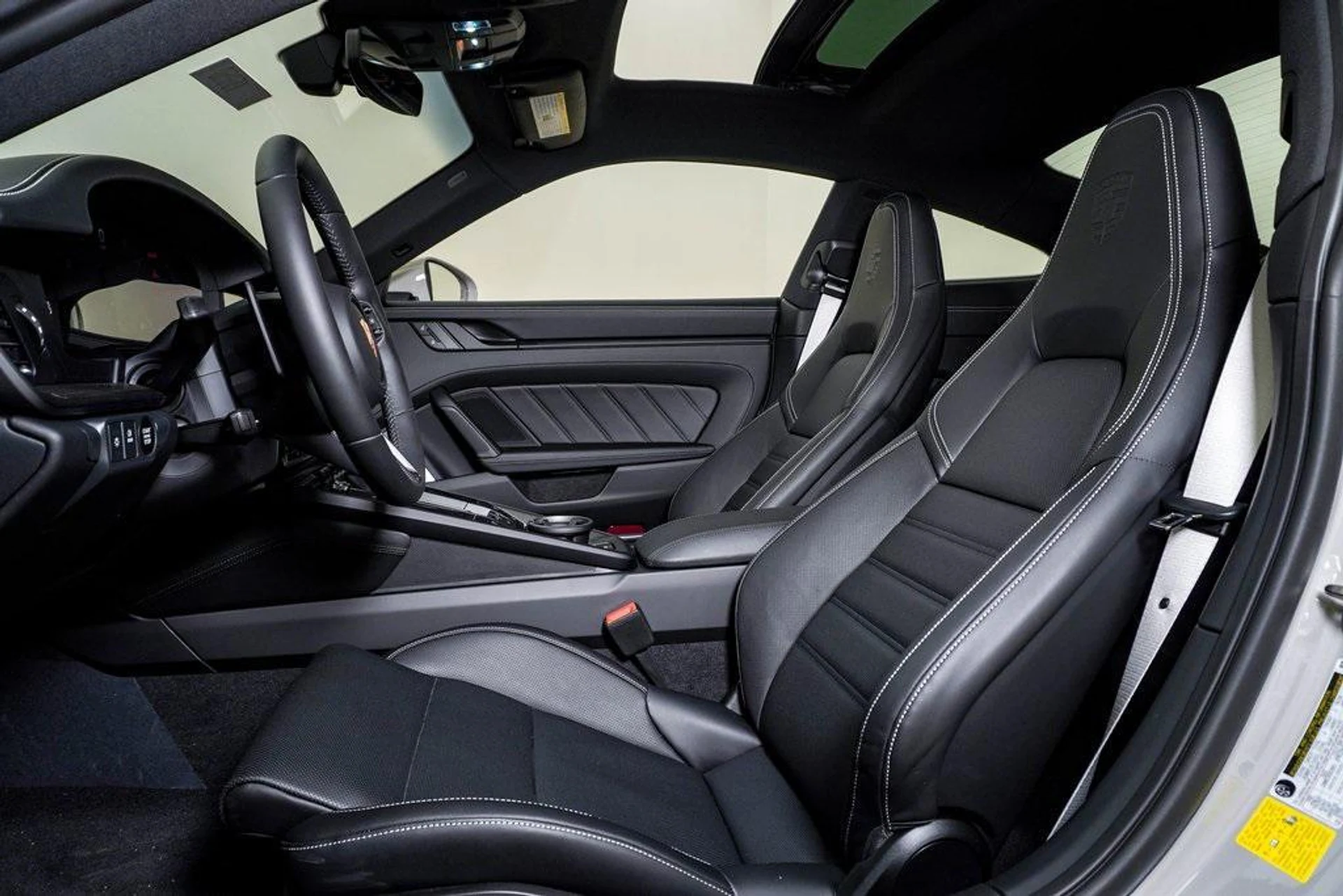 mph004_169238224_J4_Ts_Uvjr7e_Evmx_YSJ_4_Jg_Z5_Ja_O2c_12f535ca28