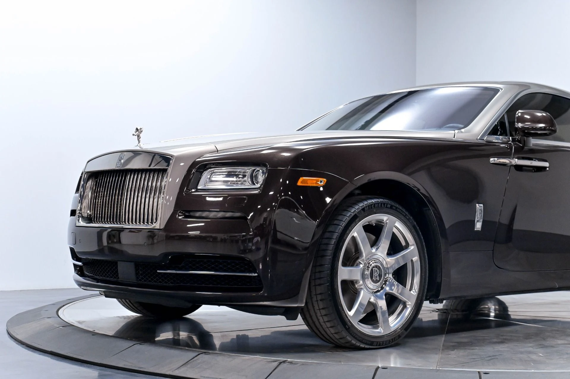mph004_1696002952_Used_2014_Rolls_Royce_Wraith_1783020984_b859e16fcf
