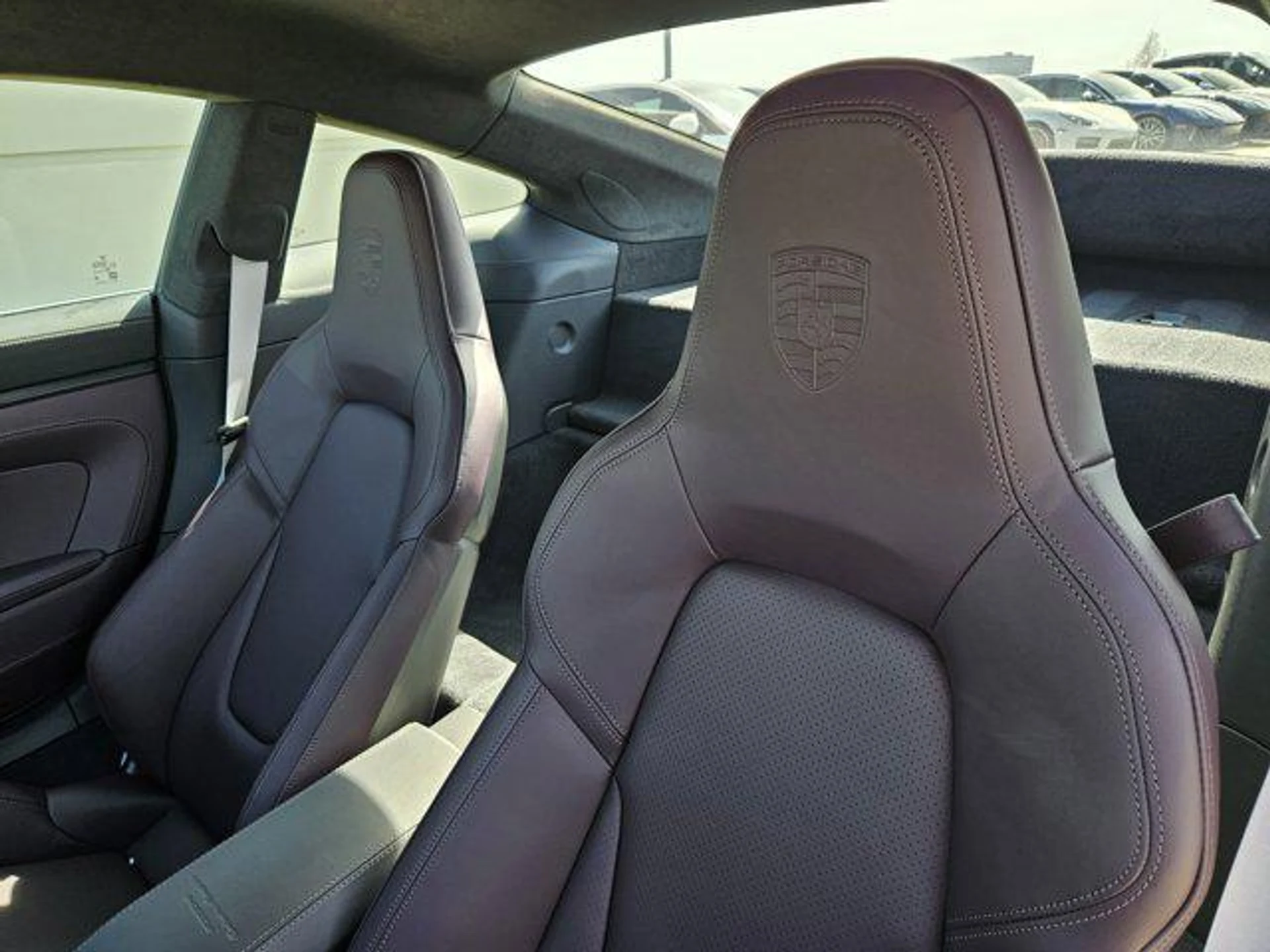 mph004_1696575483_ksa_Xnh_N0n_FK_7zg_Geo_BQO_Ti_L70_9f4809b6c8