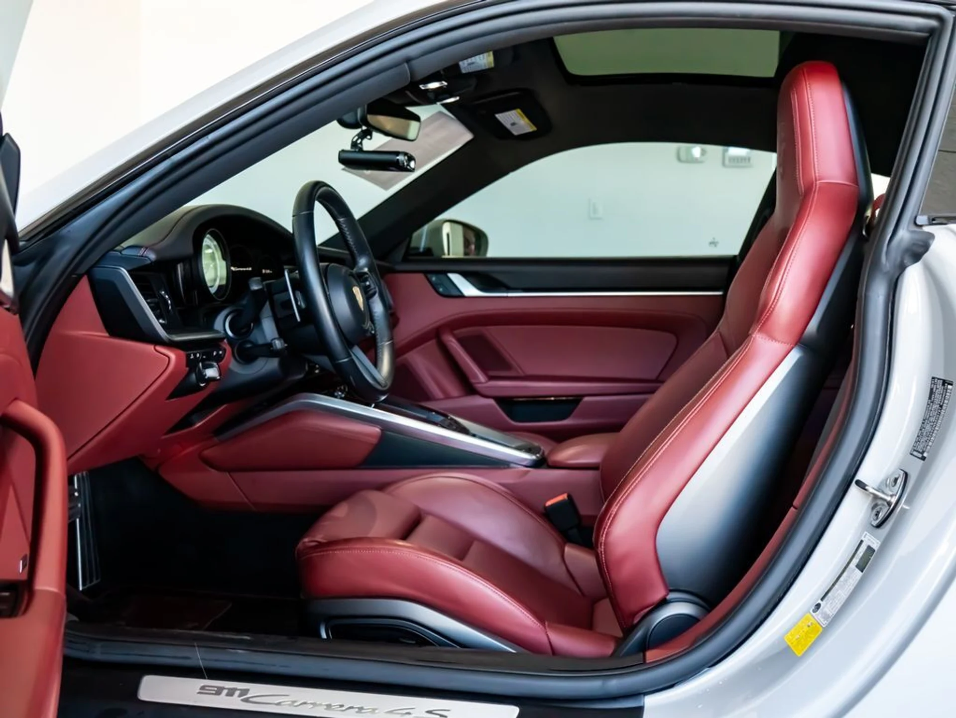 mph004_1697031659_52ff967db22175c864f0efaa60ea2530_2e78c3165a