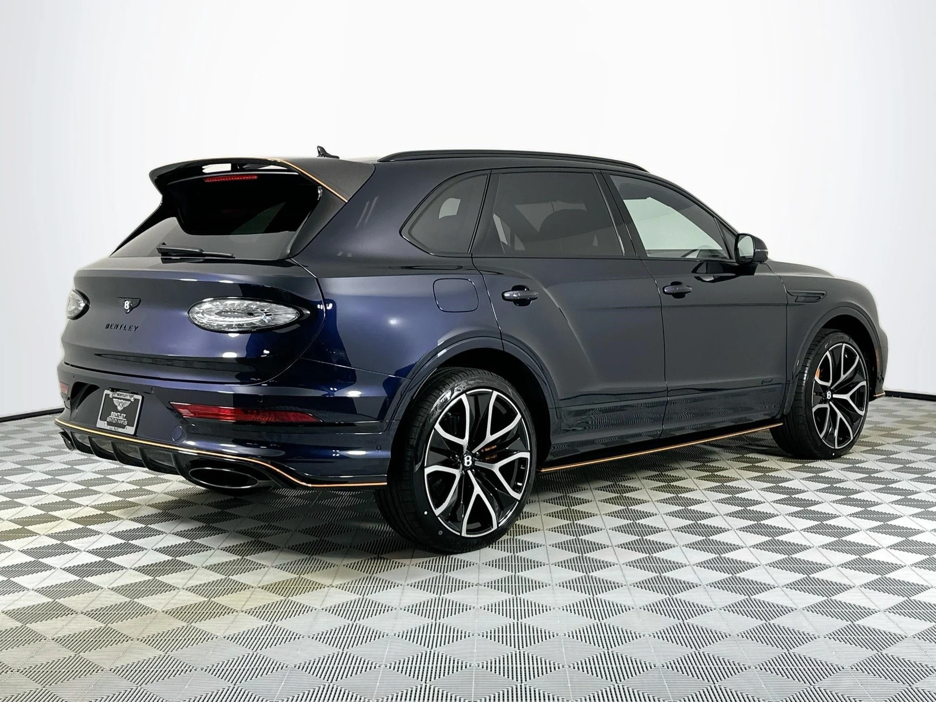 mph004_1700756570_5_44f5aa56b4