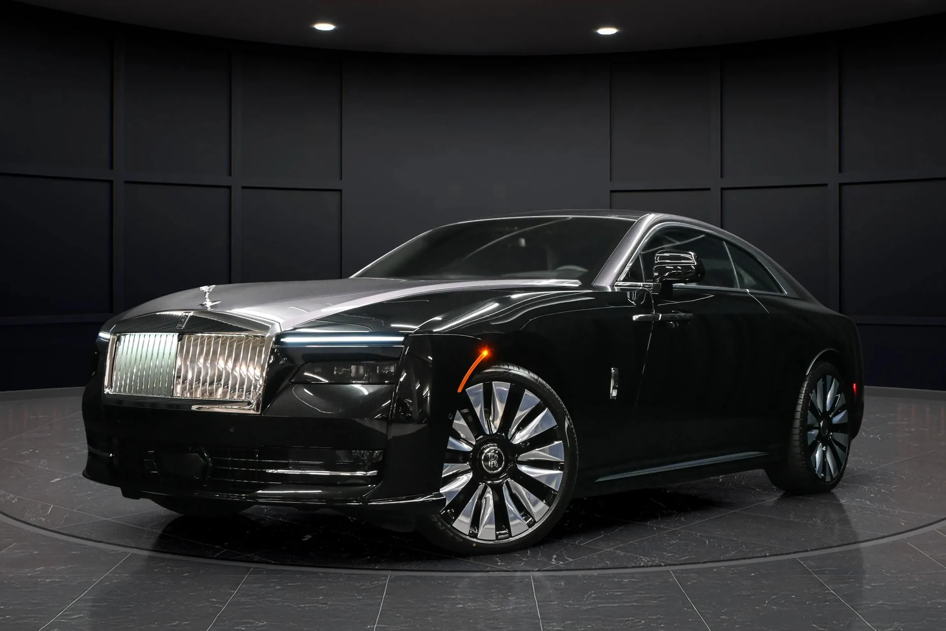 mph004_1701372913_4c0319ec_4b28_44e0_91ec_cfab07383895_202520_Rolls_Royce20_Spectre20282503029_2_4d9b0f57e0