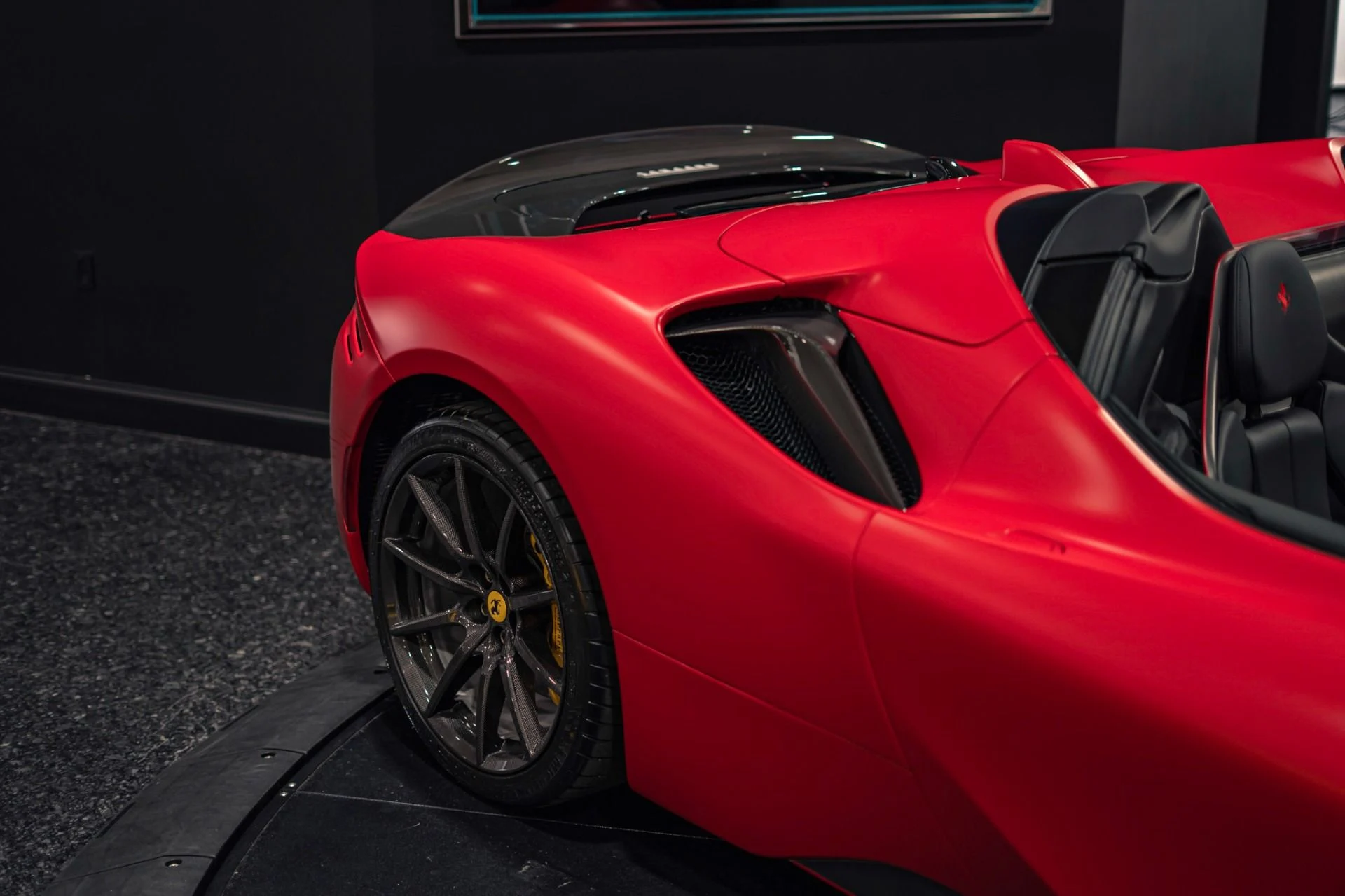mph004_1704287942_Used_2024_Ferrari_SF_90_Spider_Tailor_Made_Atelier_945000_MSRP_1777927914_245df09f5d