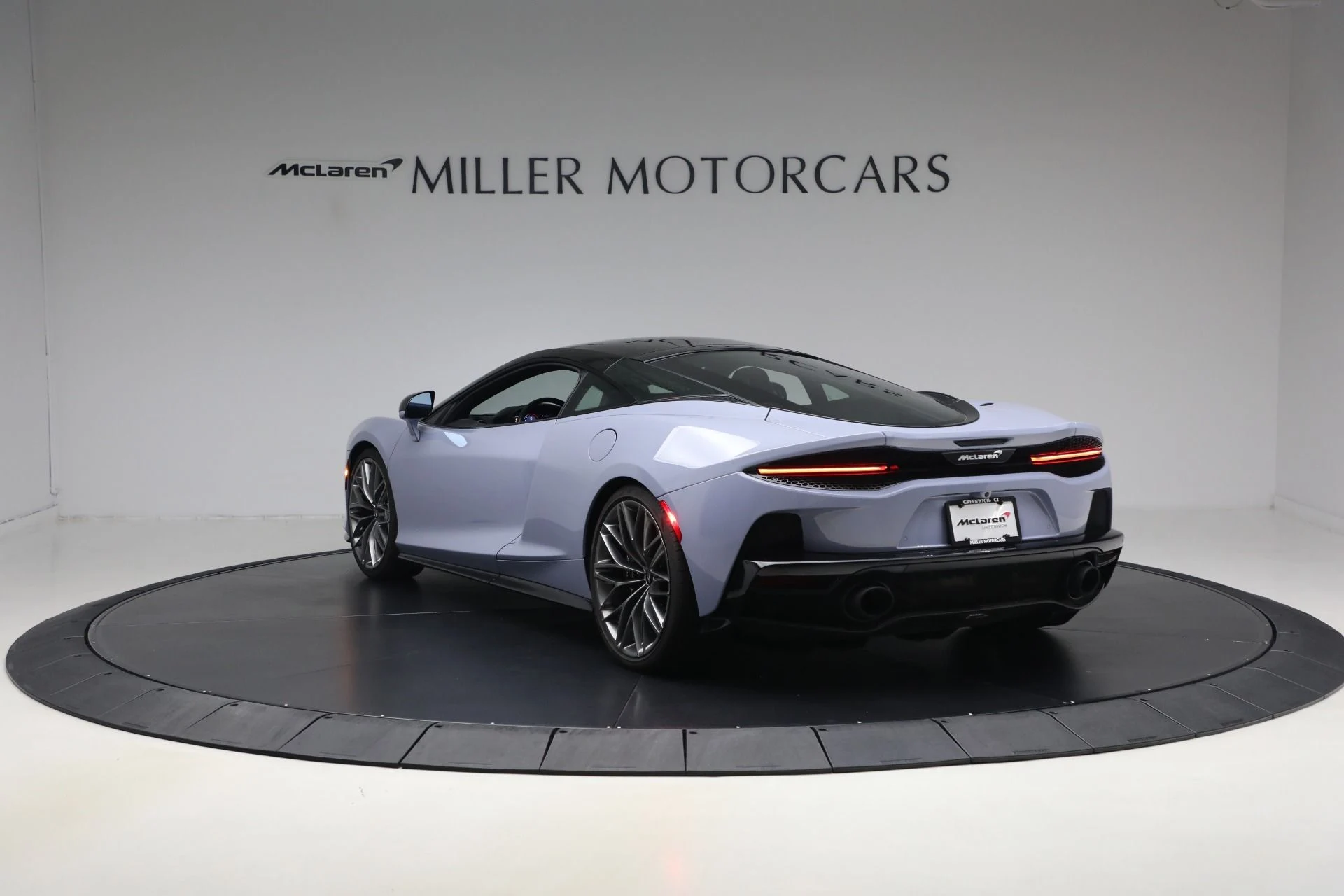mph004_1710135757_Used_2022_Mc_Laren_GT_Luxe_513eb8c6f4