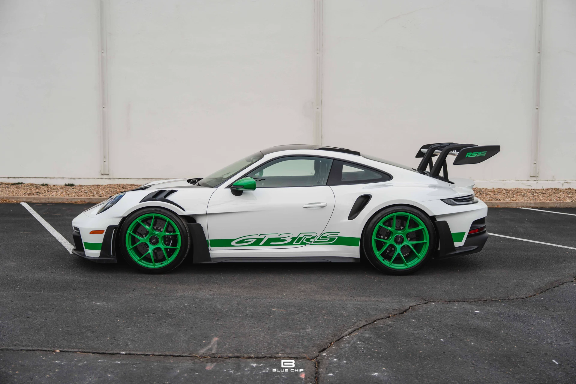 mph004_1727324213_695836a12ff29052d600720f_A7400813_5edb7b6f5c