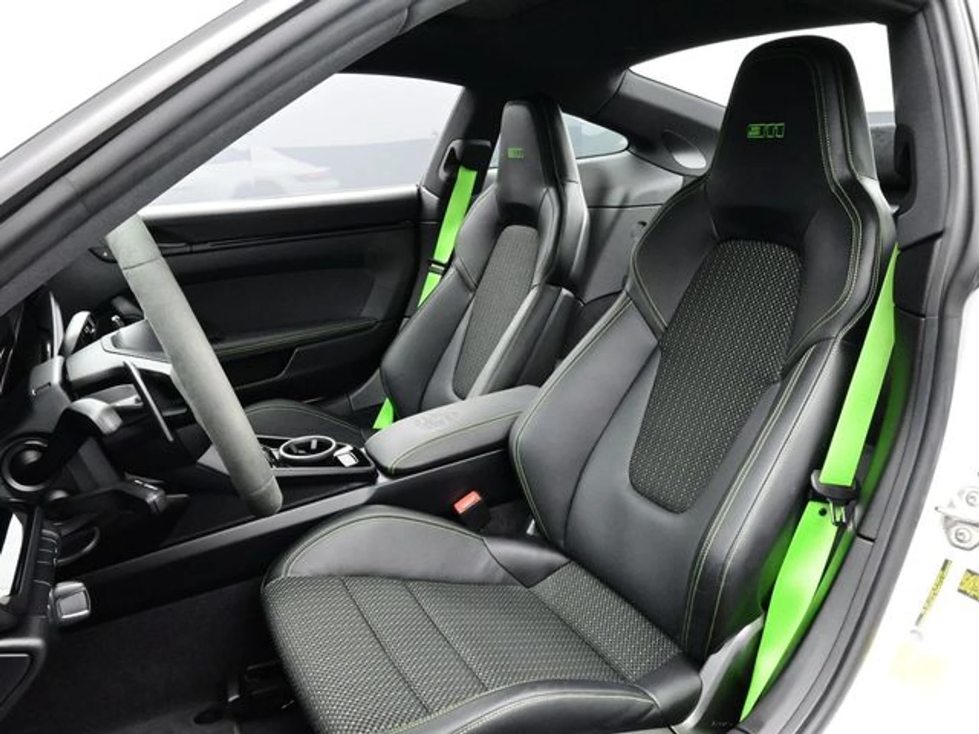 mph004_1732290900_5e3c721d142b77437c7e5917285e1010x_40d68bea07