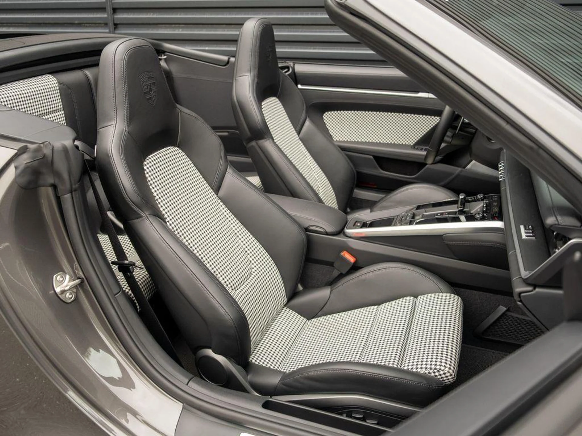 mph004_1734325718_ZY_5_CSXR_Wwn_Phyhdg_UYR_Xy_N_Nbh2o_67c2ed466c