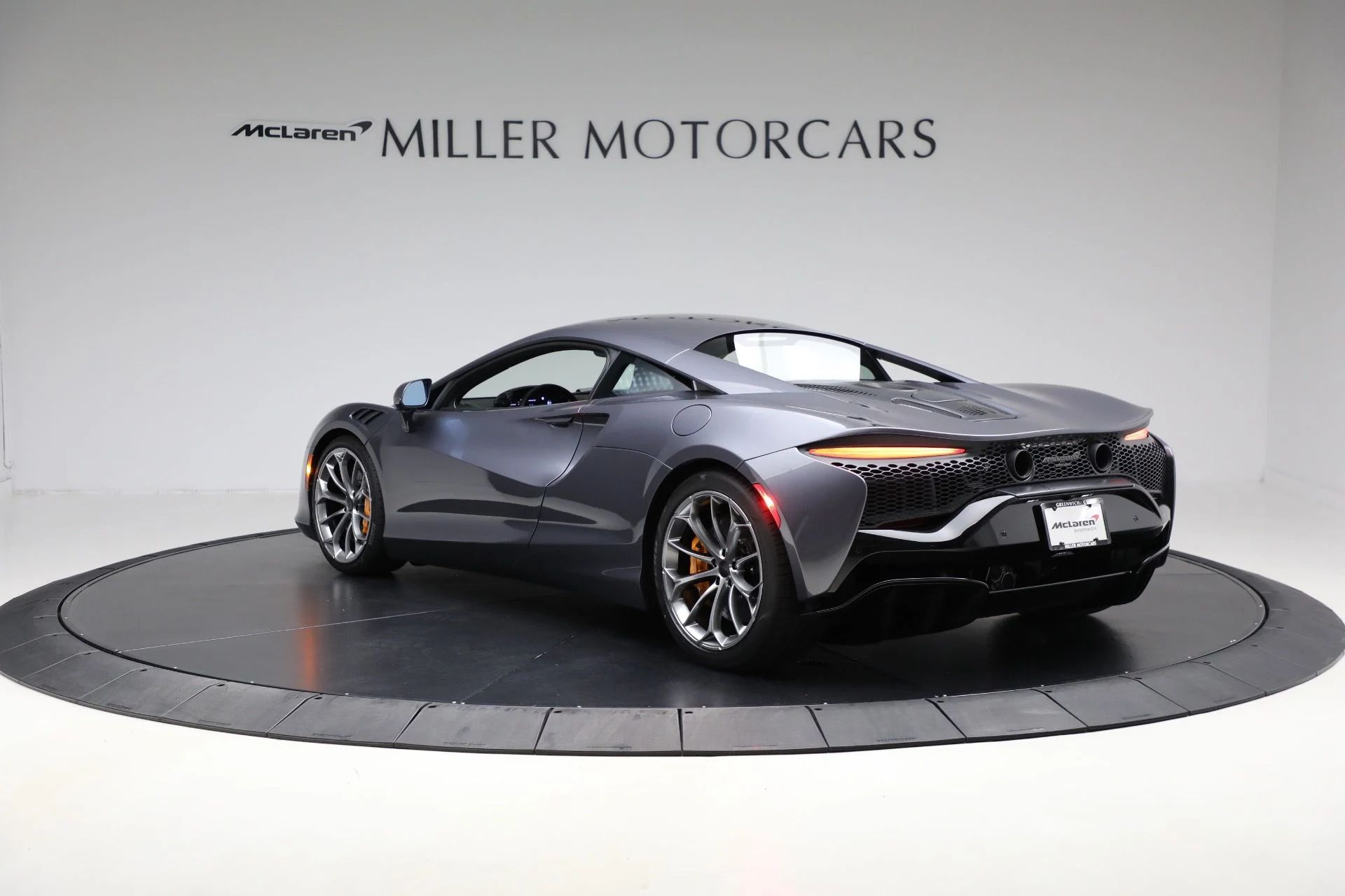 mph004_1741577083_New_2025_Mc_Laren_Artura_Vision_4c6000c136