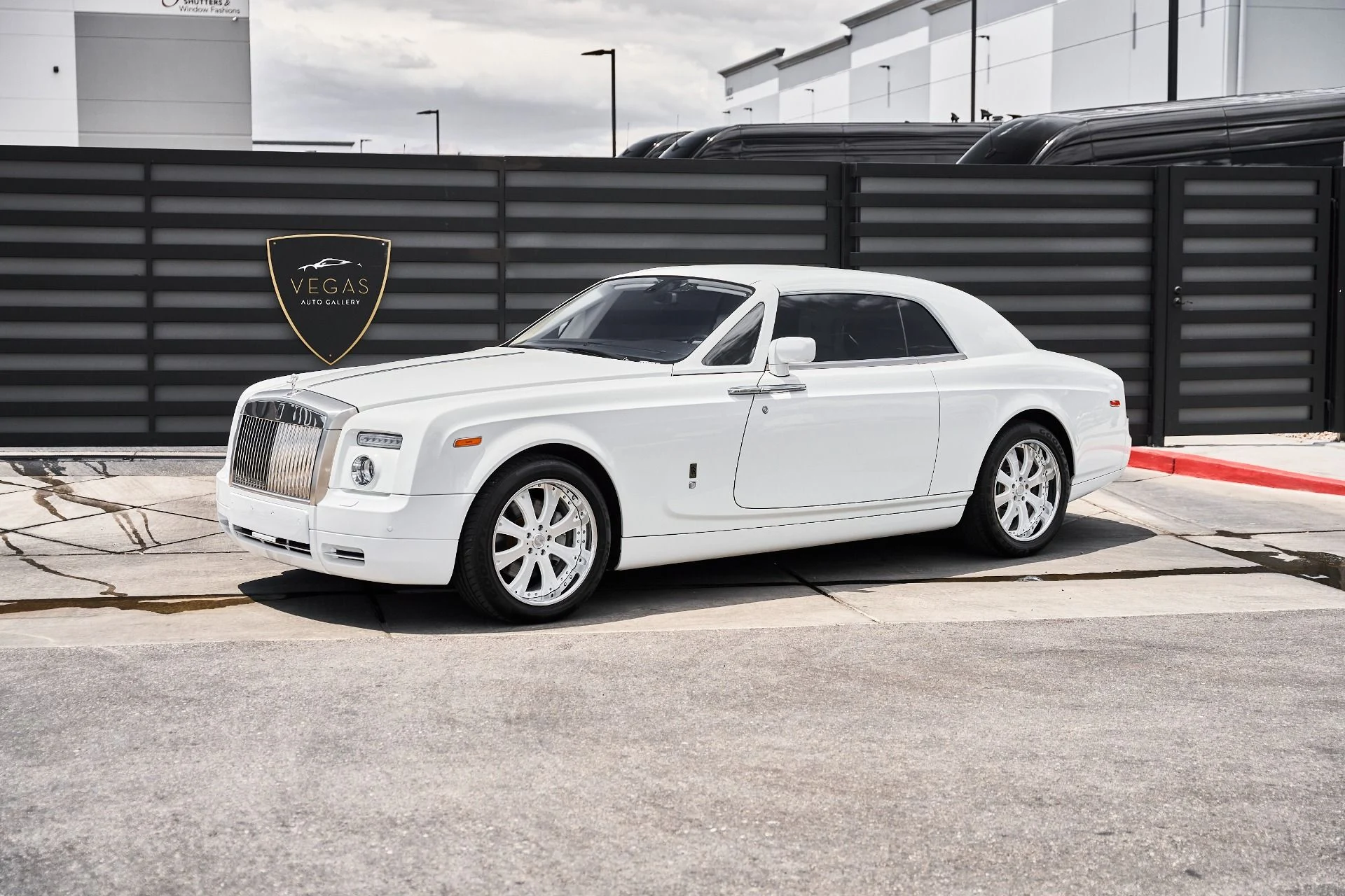 mph004_1743730062_Used_2009_Rolls_Royce_Phantom_Coupe_Base_1780102023_46465edb31