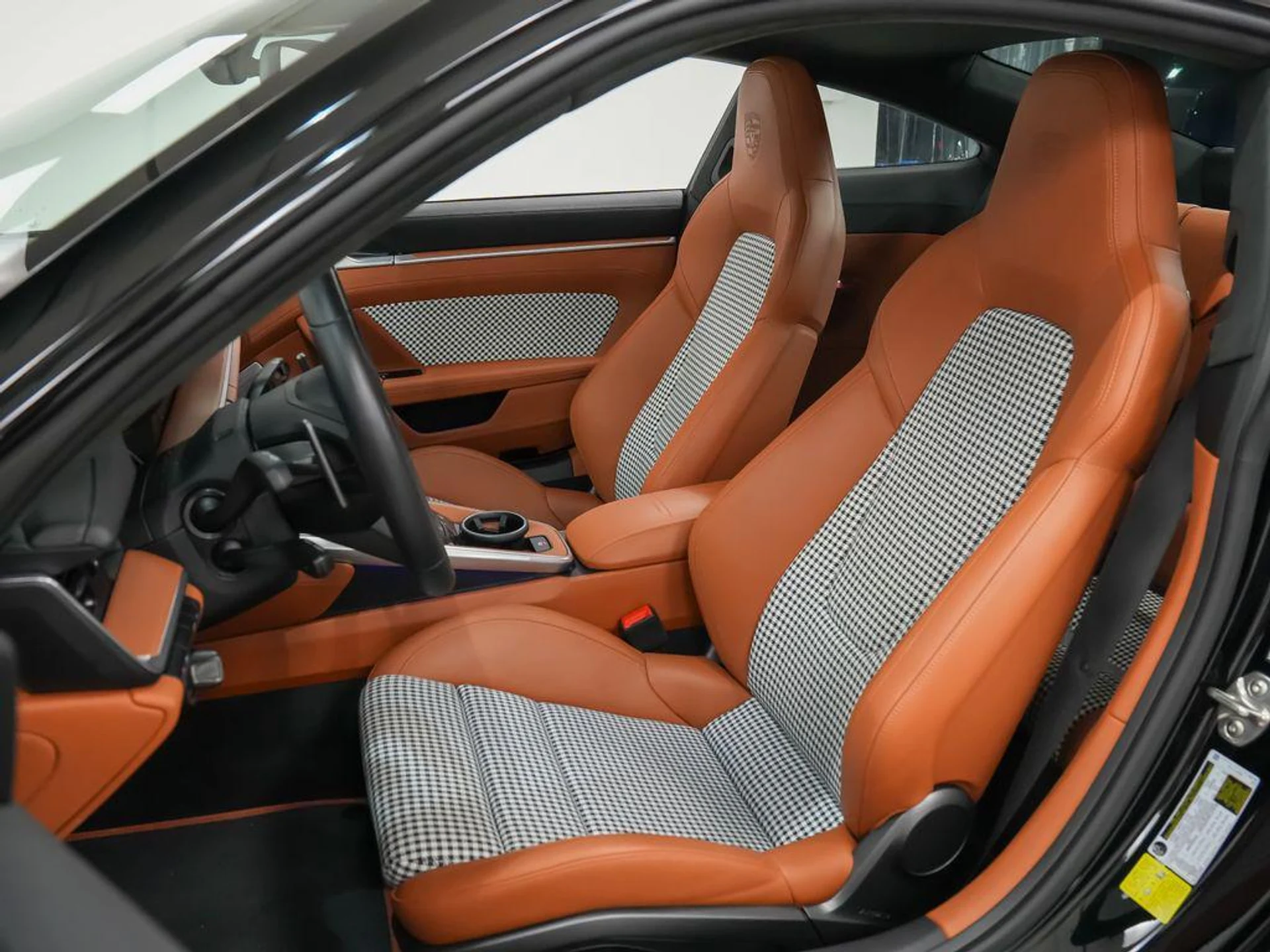 mph004_1752763354_Sf_Oime0a6_Hrd_Lk_Wyu_R_Pq_Ic_ITG_4_cb54ceab40