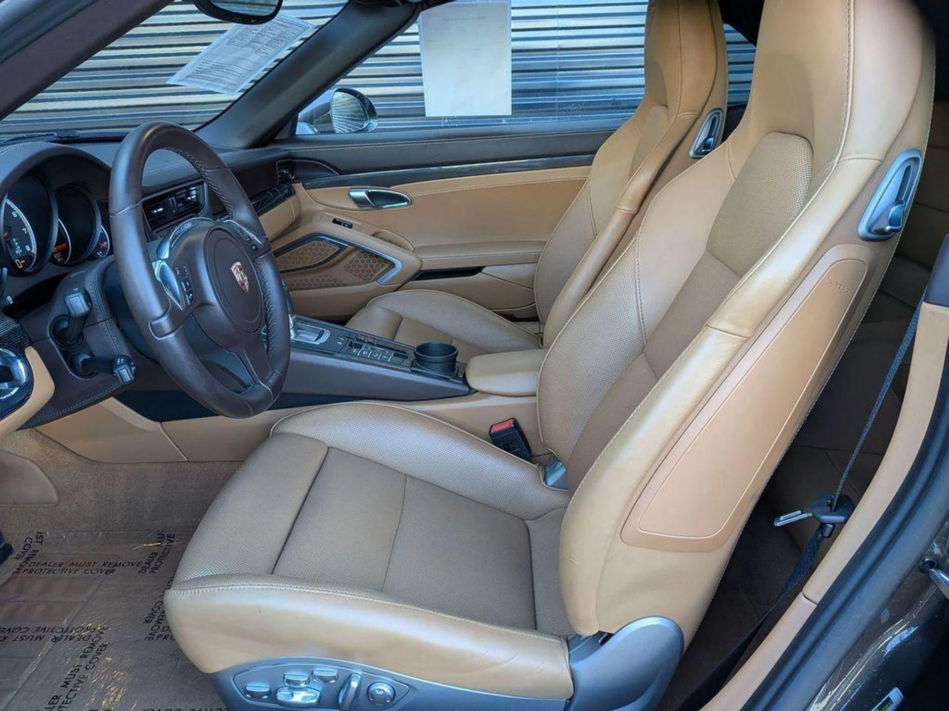 mph004_175650359_Ha63g78j7_Mn_Cf_C5p_Jj_Oevh7x_O_c_5fd6e0ec50