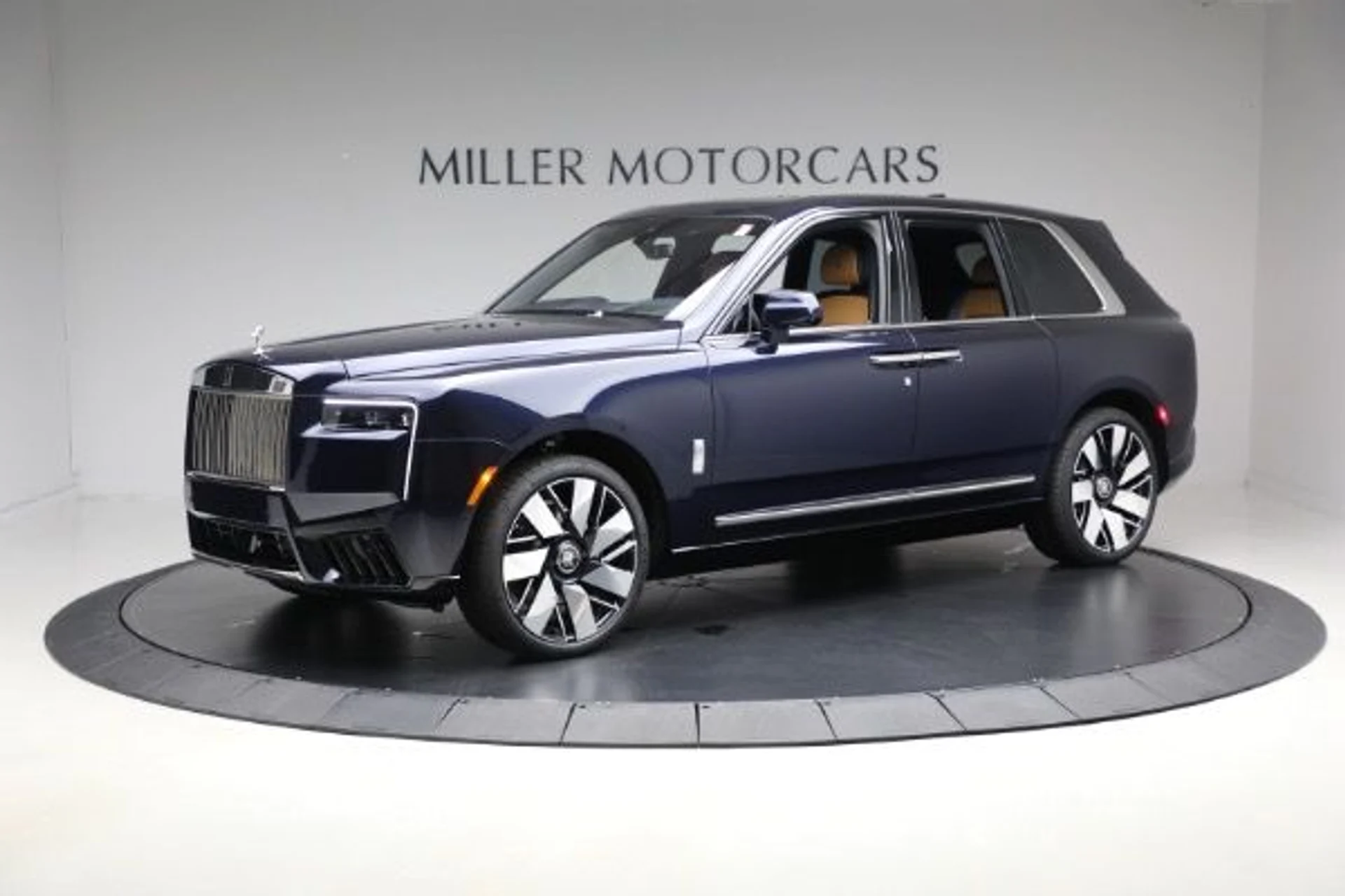 mph004_1772561926_Used_2026_Rolls_Royce_Cullinan_9058f5fc84