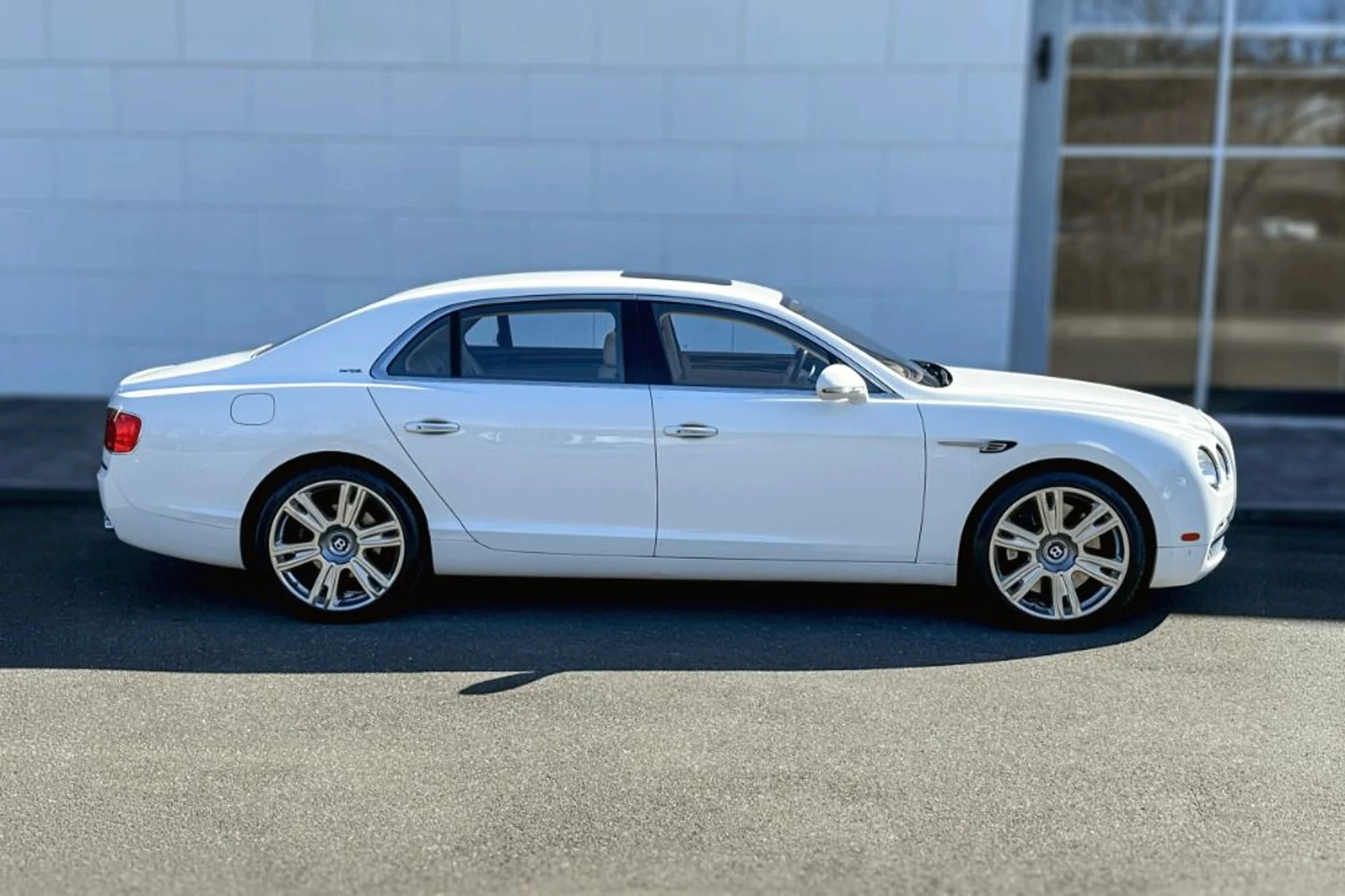 mph004_1776026871_Used_2014_Bentley_Flying_Spur_1773932155_358182c948