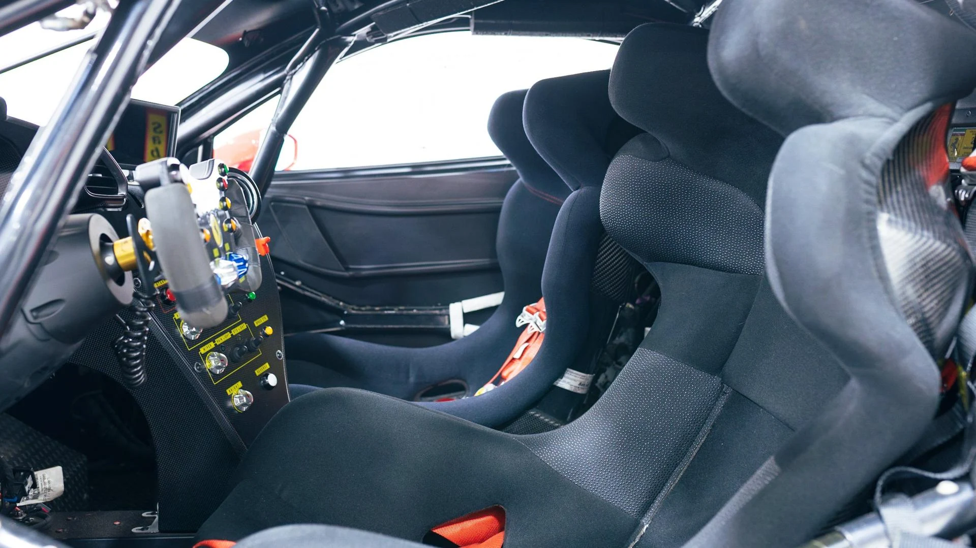 mph004_1777401694_Used_2021_Ferrari_488_Challenge_1793275326_05f85c3d9f