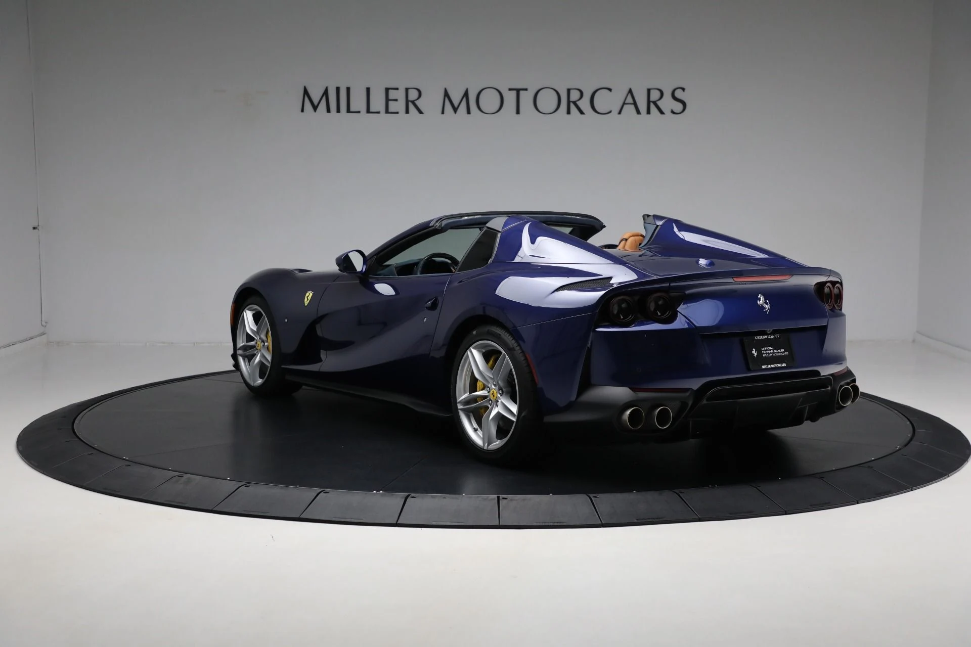 mph004_1784843910_Used_2023_Ferrari_812_GTS_db3f982b36