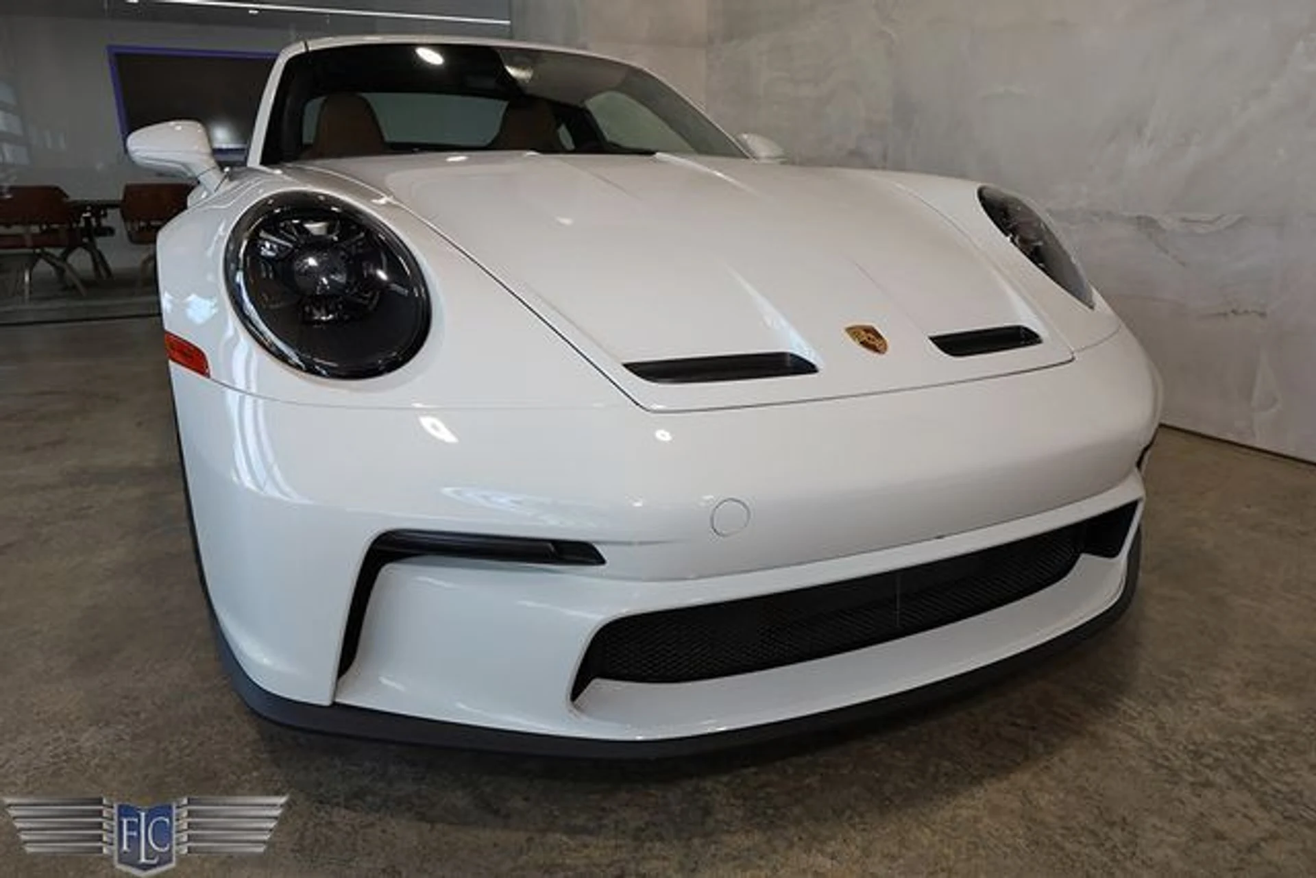 mph004_1807665977_used_2024_porsche_911_gt3coupewtouringpackage_9689_23060491_9_640_7cbd5f4199