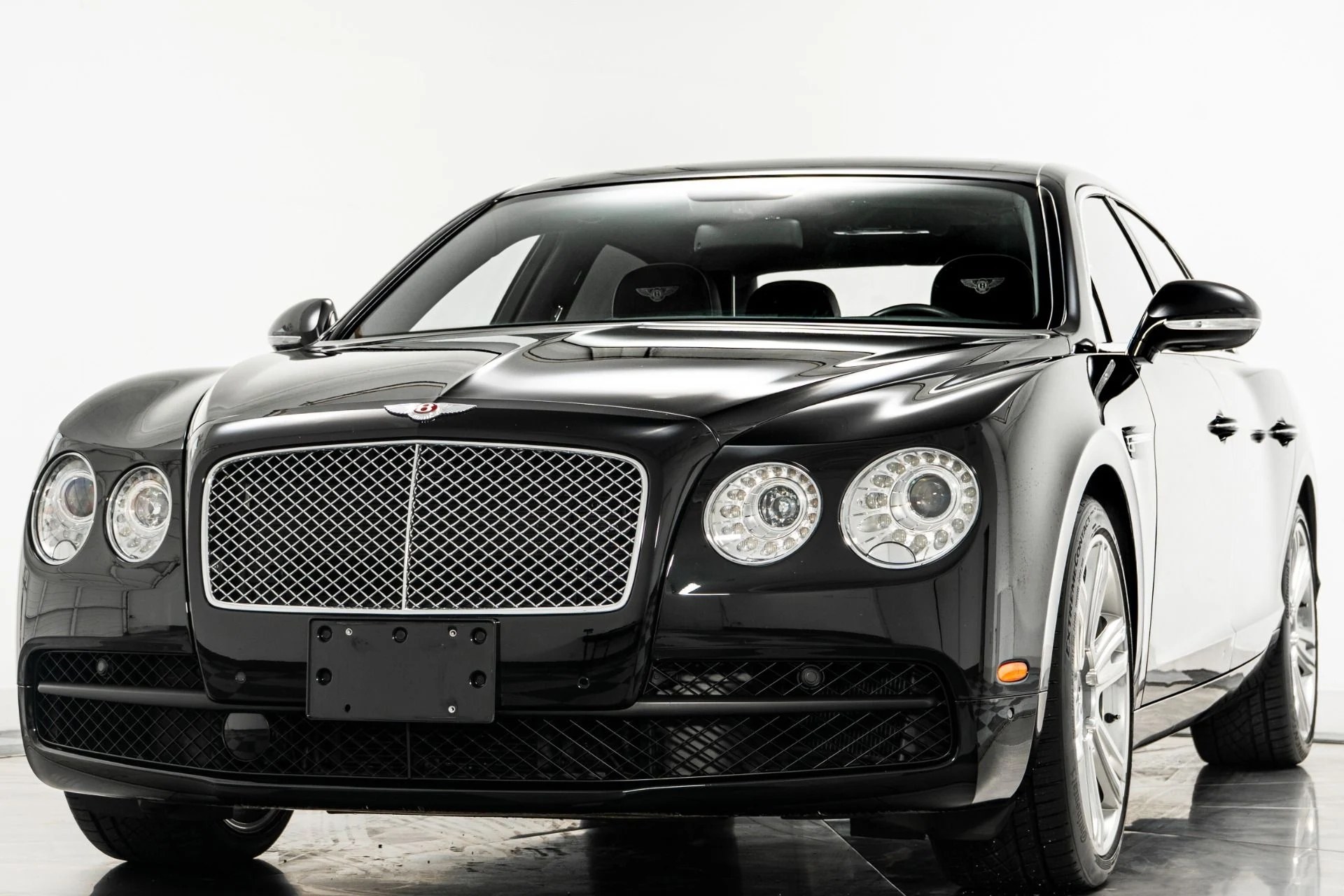 mph004_1808033743_Used_2015_Bentley_Flying_Spur_V8_1757017616_44557ddba7