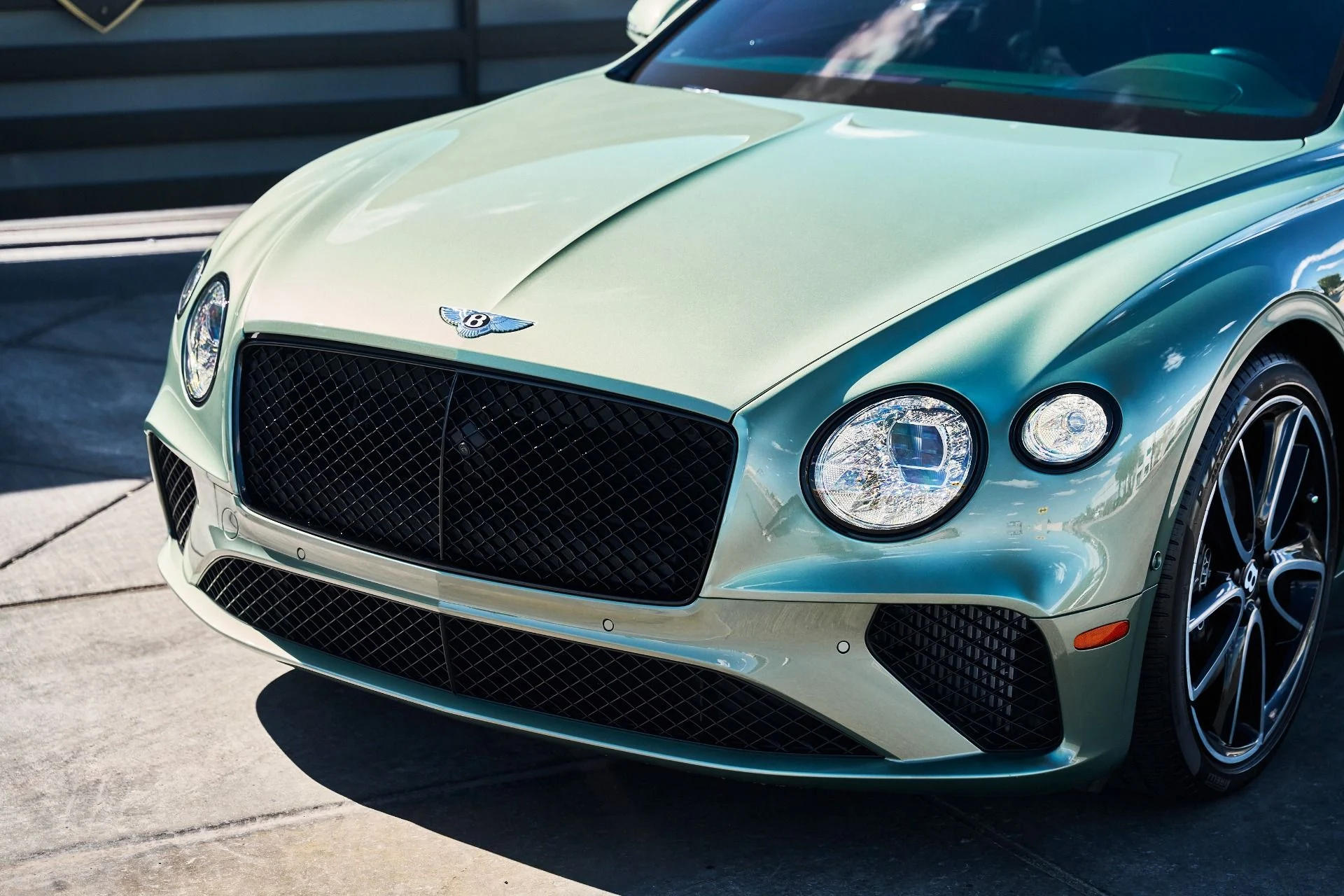 mph004_1809176639_Used_2020_Bentley_Continental_GT_V8_1776226388_2aa5111be3