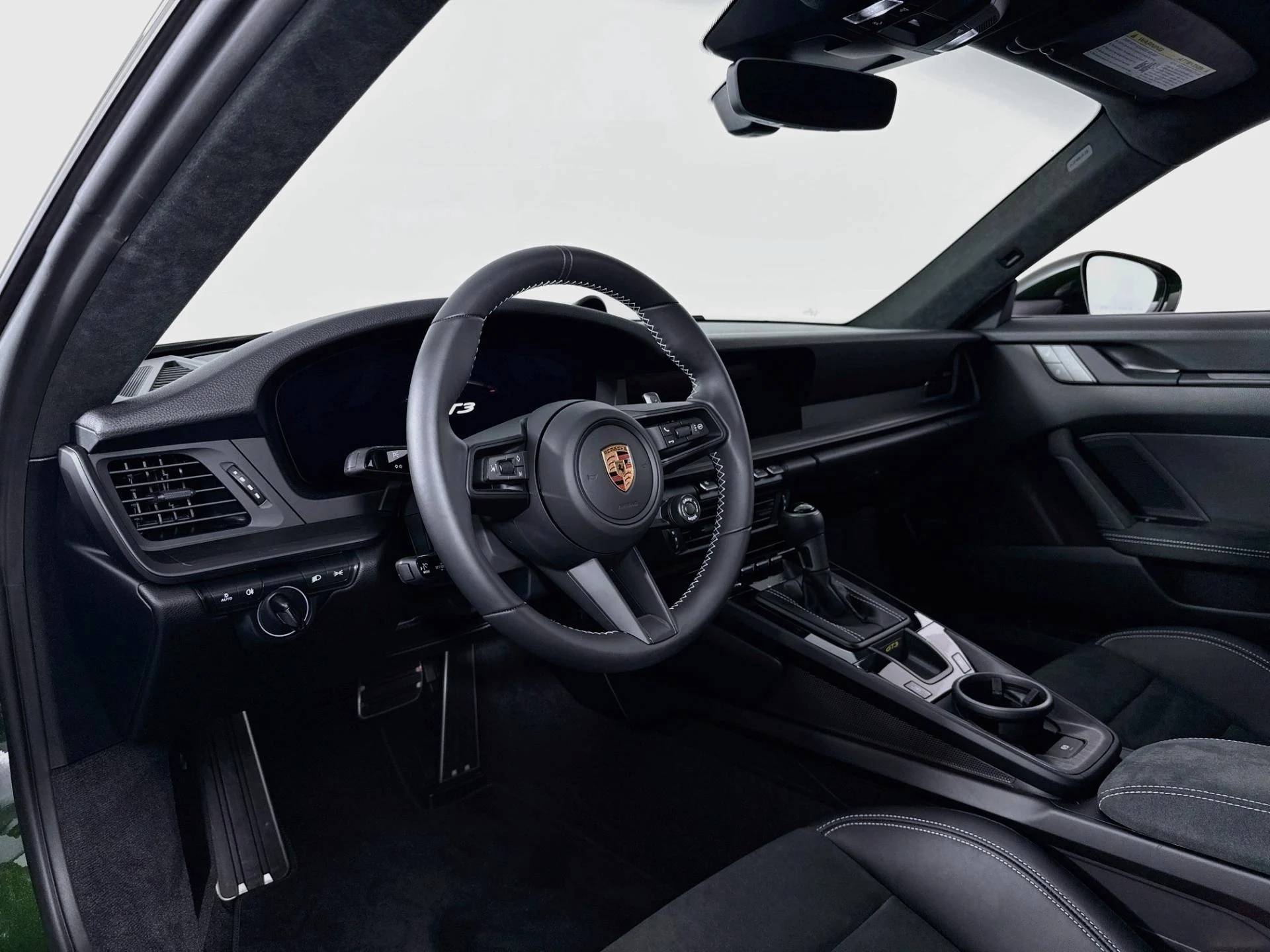 mph004_1814962540_Used_2026_Porsche_911_GT_3_1786481336_1cf952a8d7