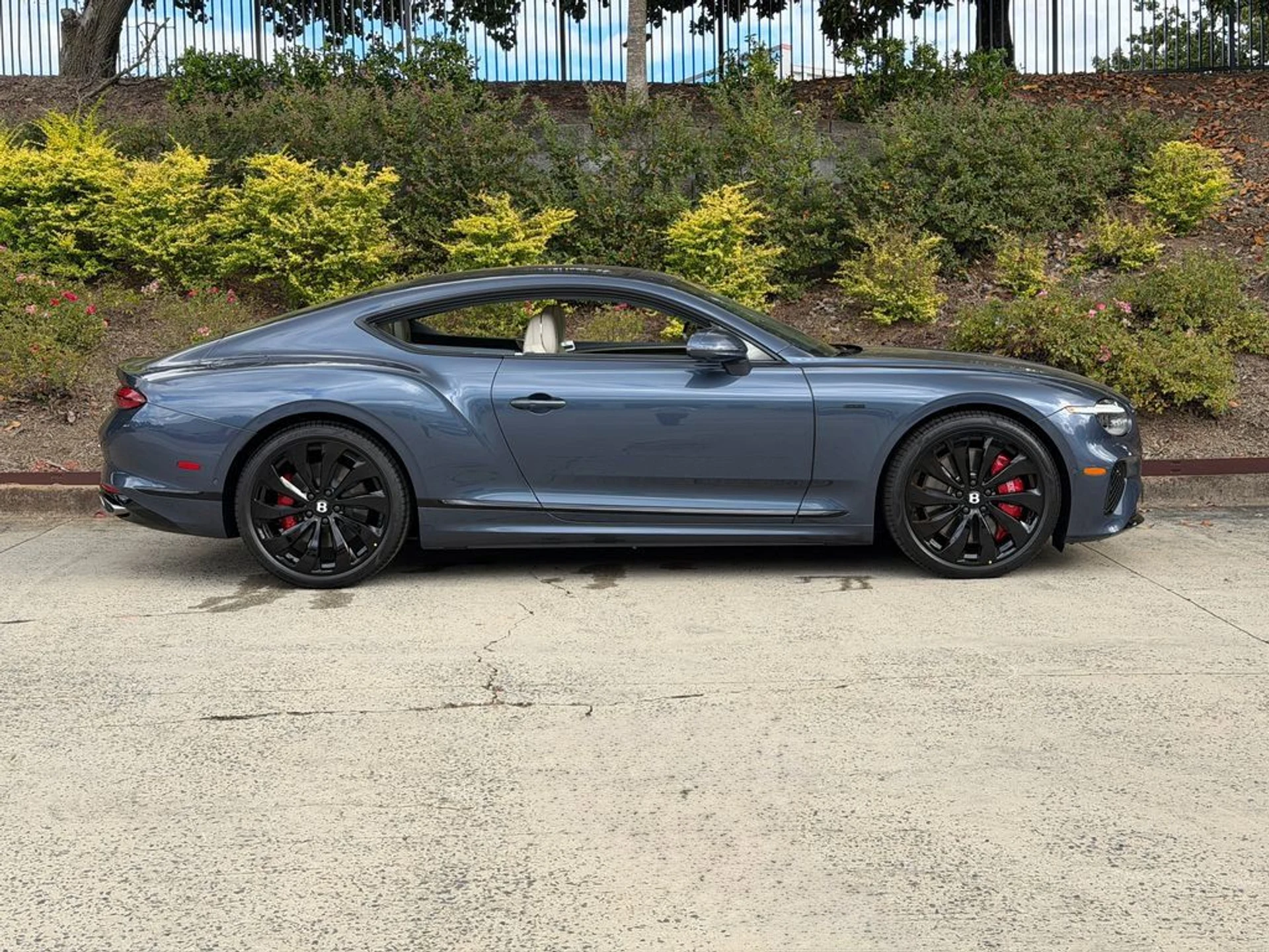 mph004_1815501508_8d248f77e8864bcb9ef9d4c057bae492_10f2b89367