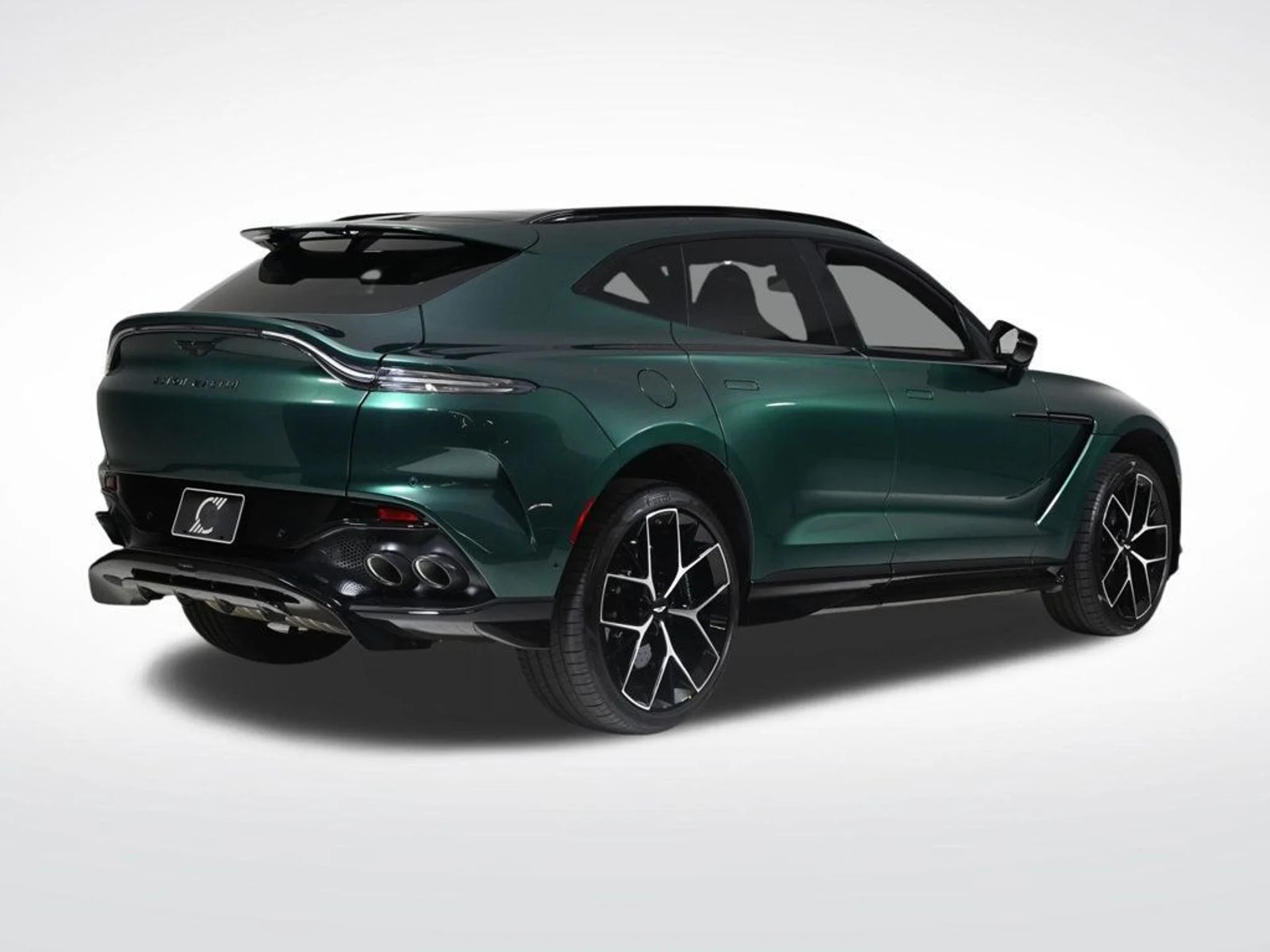 mph004_1822196238_new_2026_aston_martin_dbx_707awd_11350_22961642_5_1024_b4dd100681
