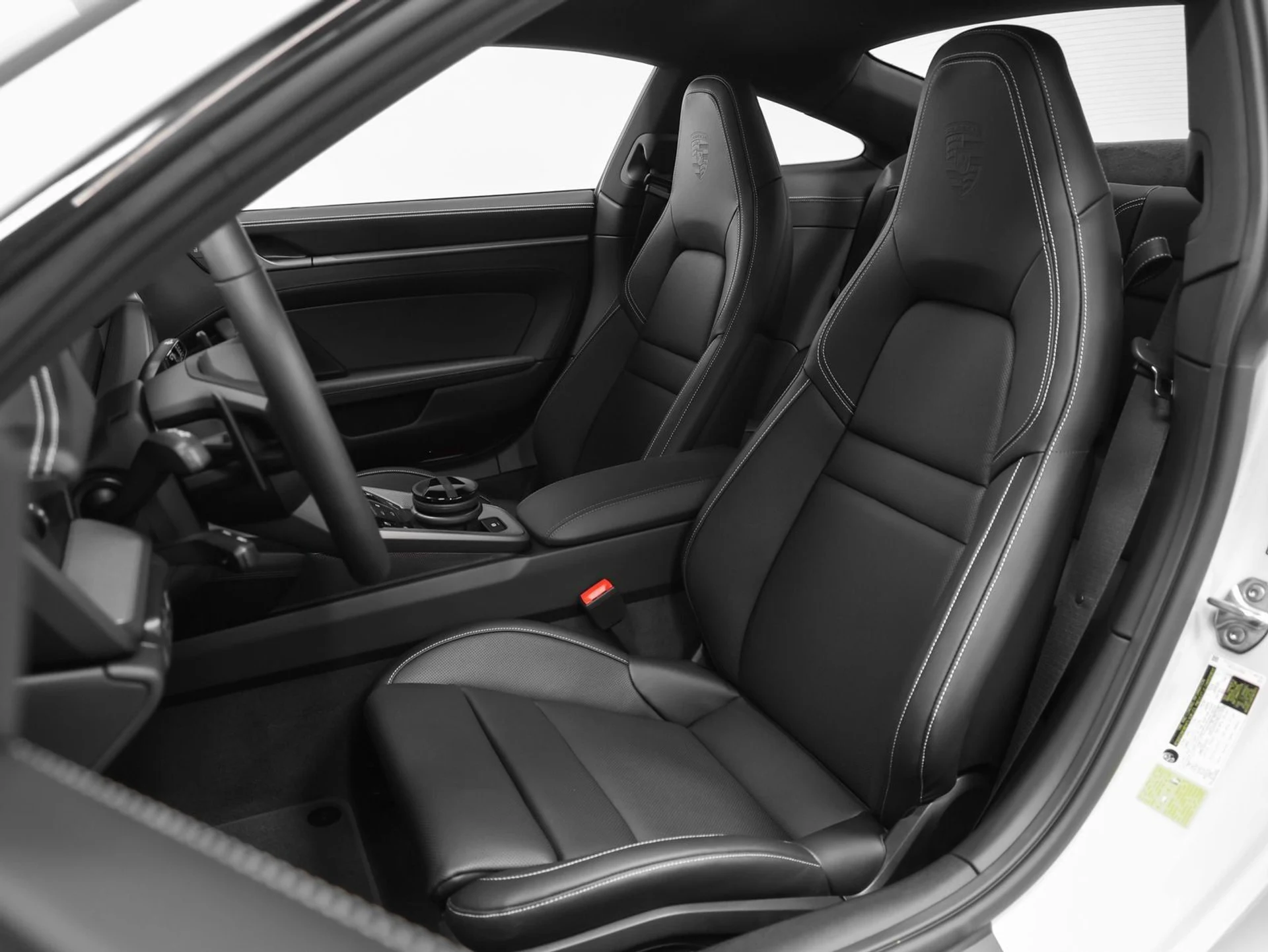 mph004_182655404_5_a2e209b552