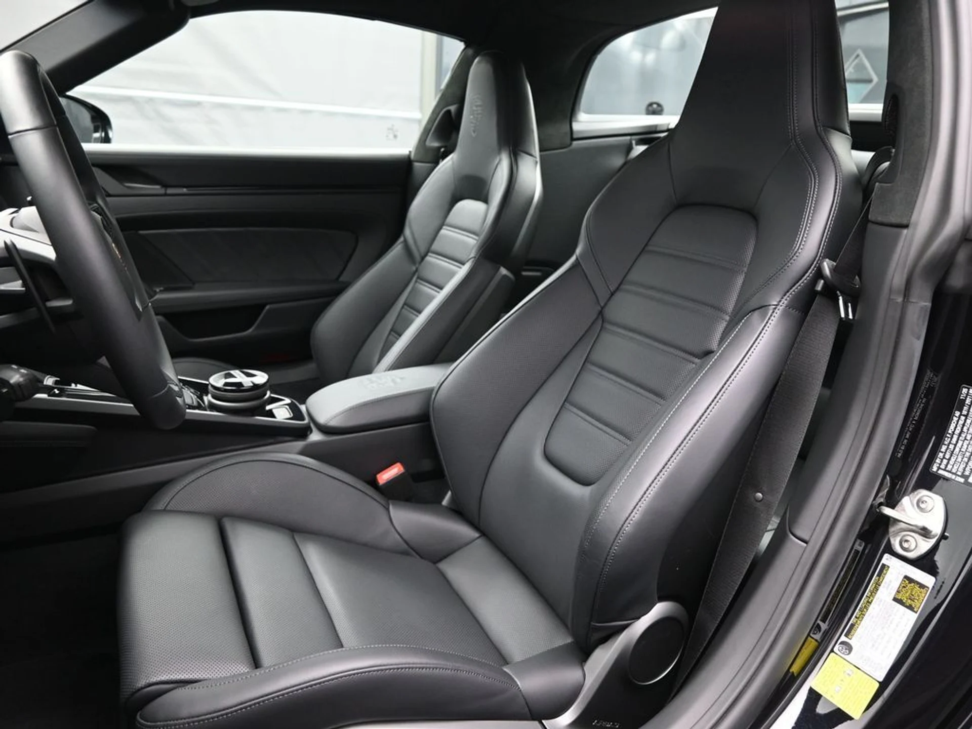 mph004_1831231233_9e4a2d9c1c3ea47eb849001ece5bbceax_de7ecb2a27