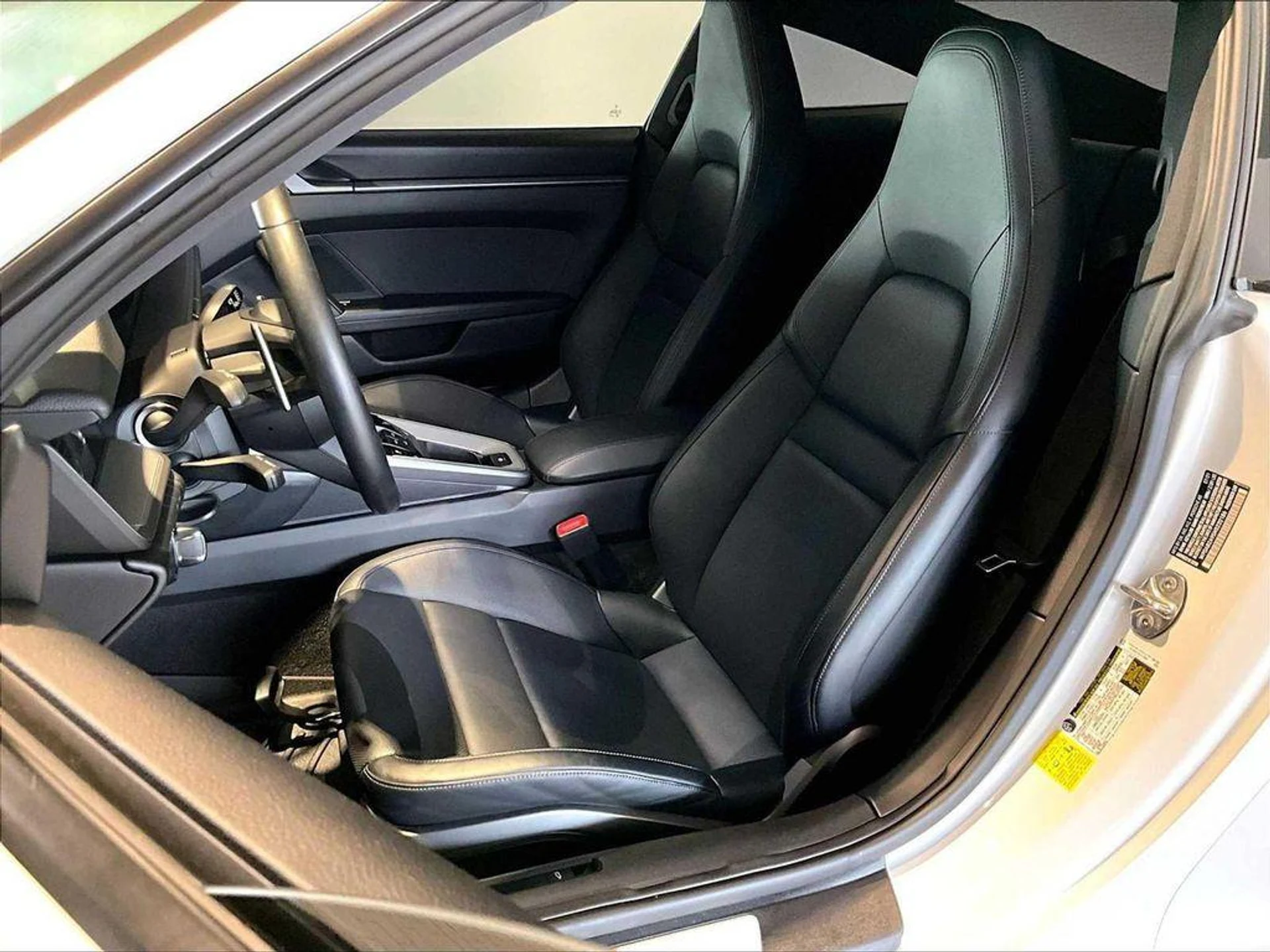 mph004_1834398187_9k55m_Jancjc31n_Ucb_Kg_TK_Hy_SAM_fe77465858