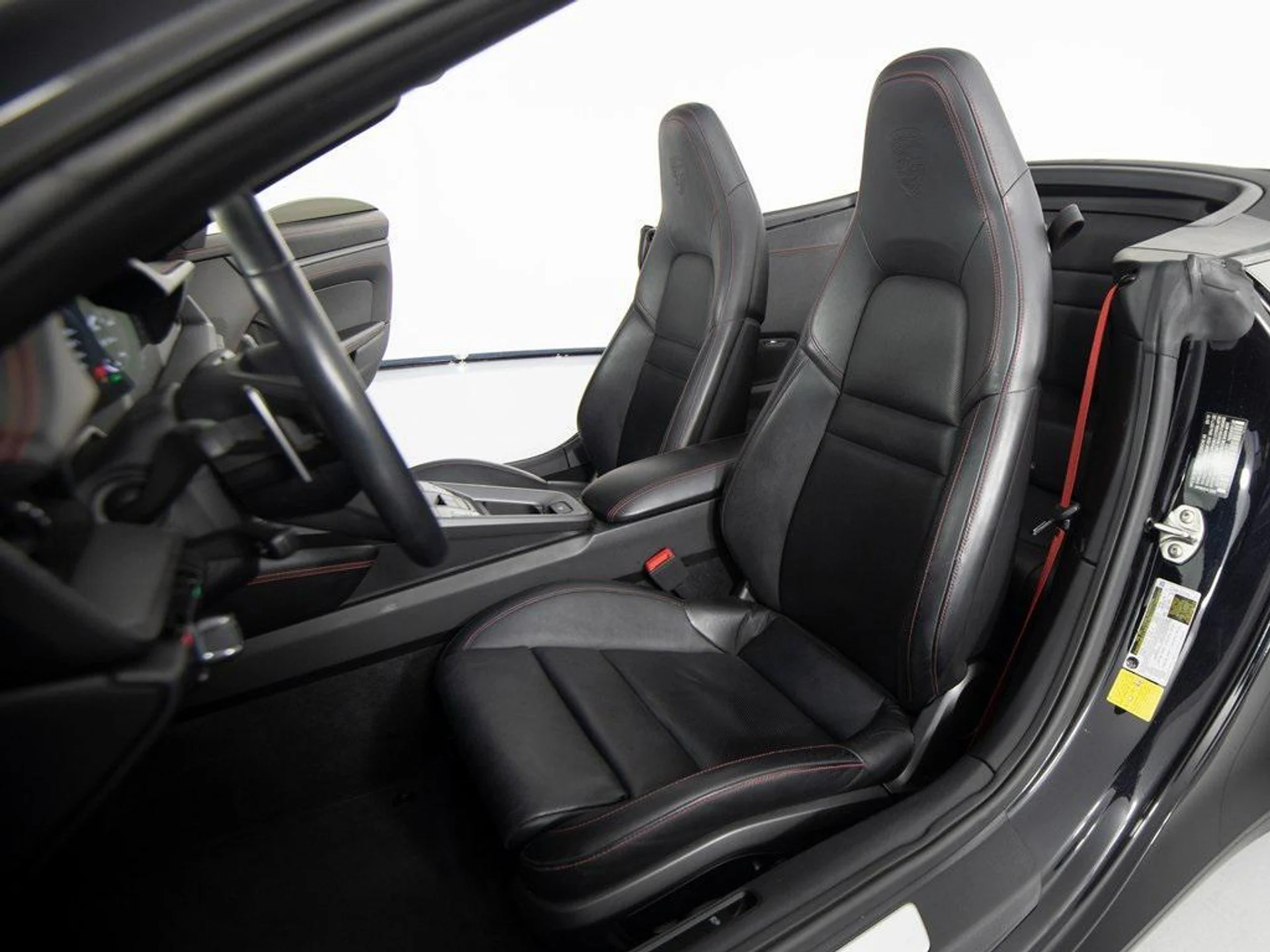 mph004_1834900383_2_Tg6_WFG_Ej63_Ifc9bi_RQ_Wr_I1bn_4_3163716897