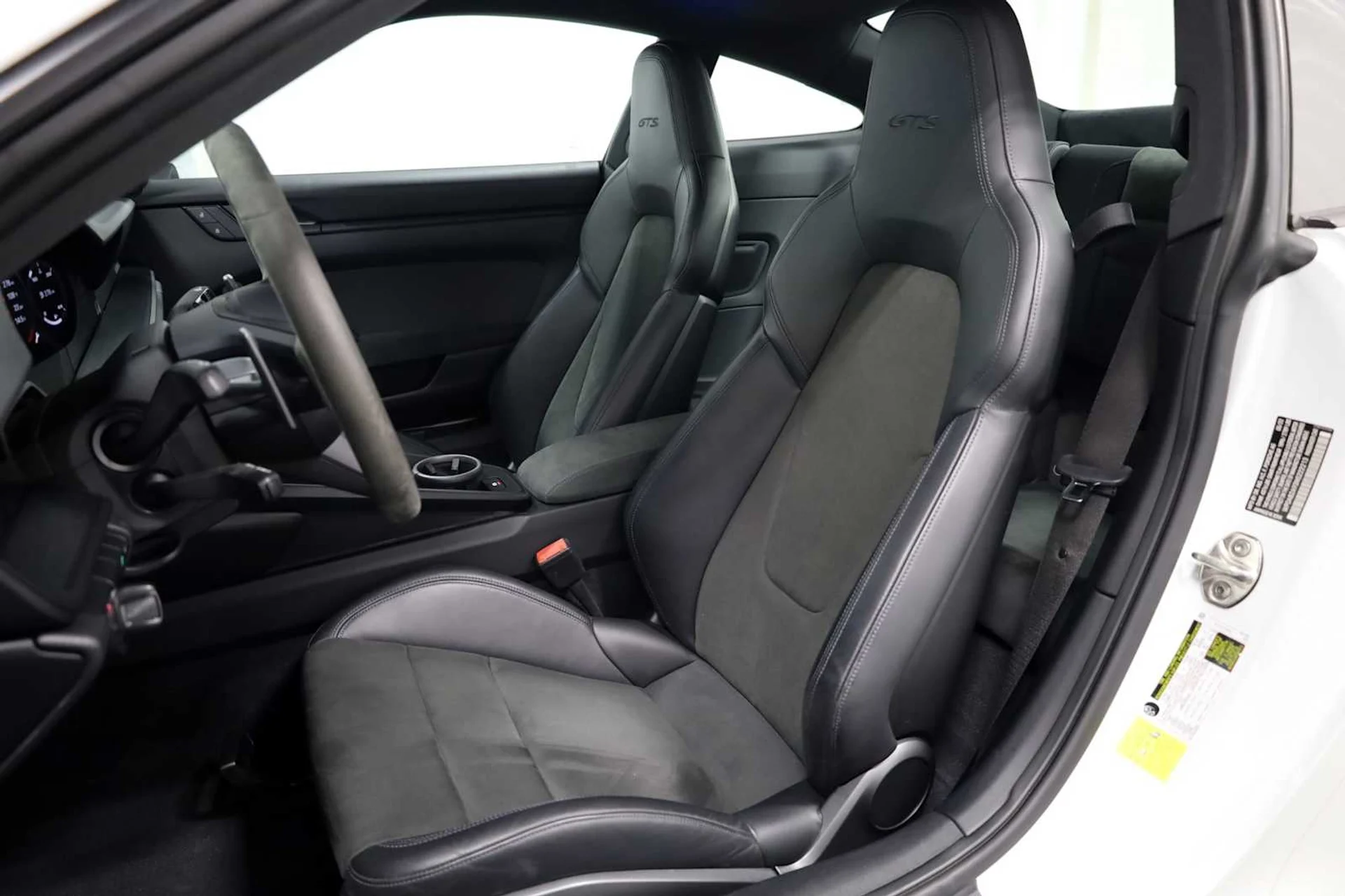 mph004_1837865425_a10aff61db092834973426393aa44256_836bcfcb25