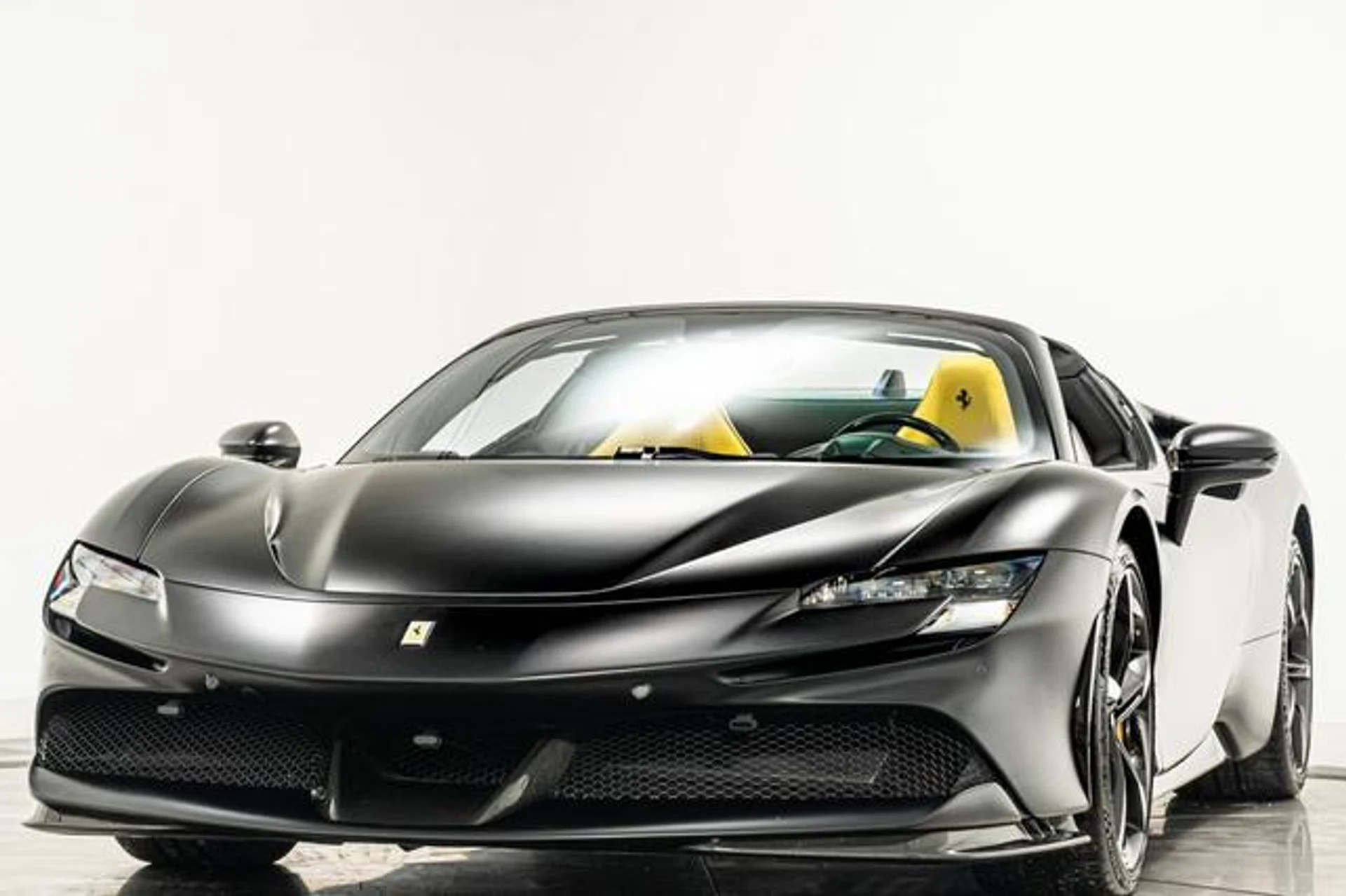 mph004_1840253199_Uu_Vun_F_Kwec75jo_SBJ_Uq1_W6b_Ot0_7e135f024a