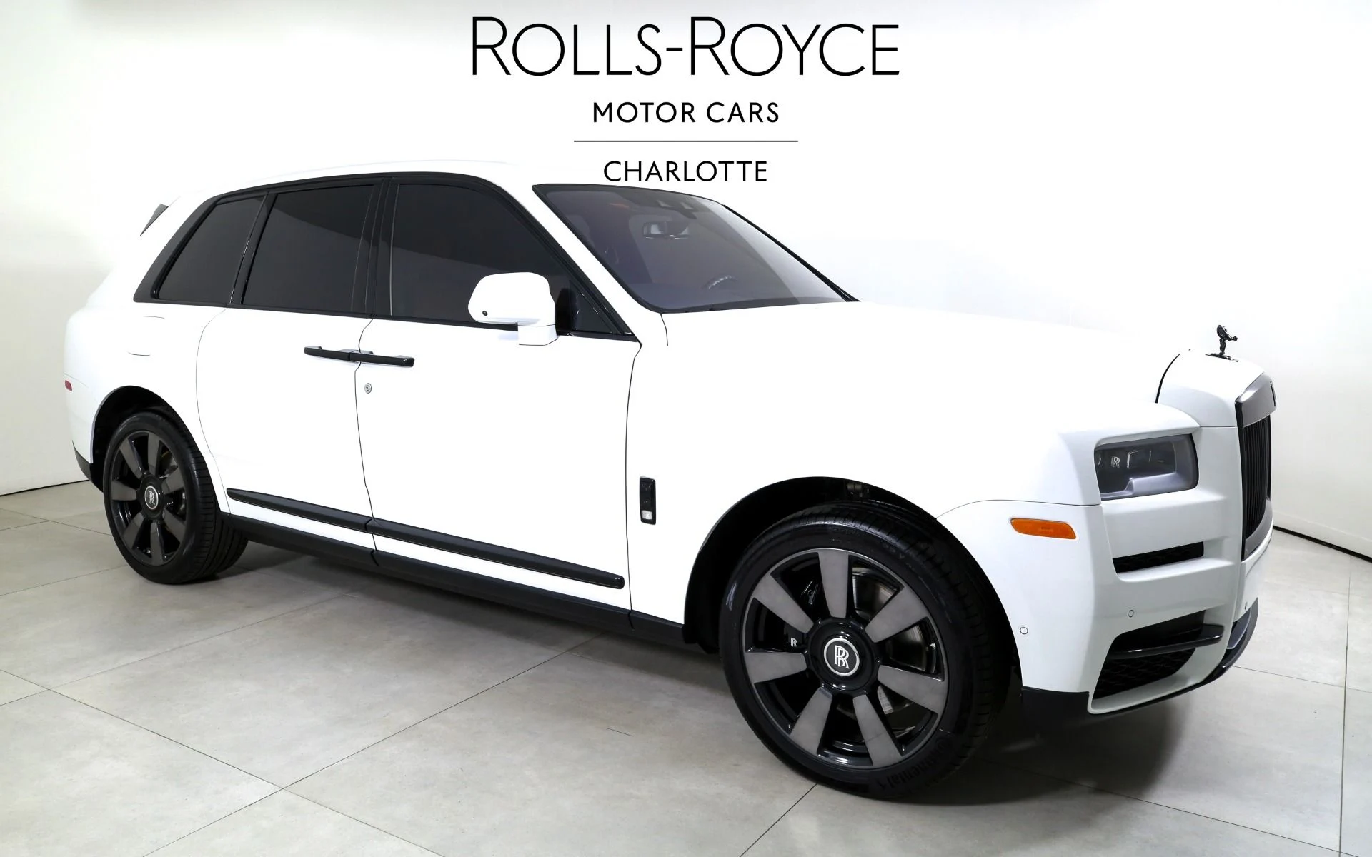mph004_1842196512_Used_2022_Rolls_Royce_Cullinan_1773253709_274d15b25c