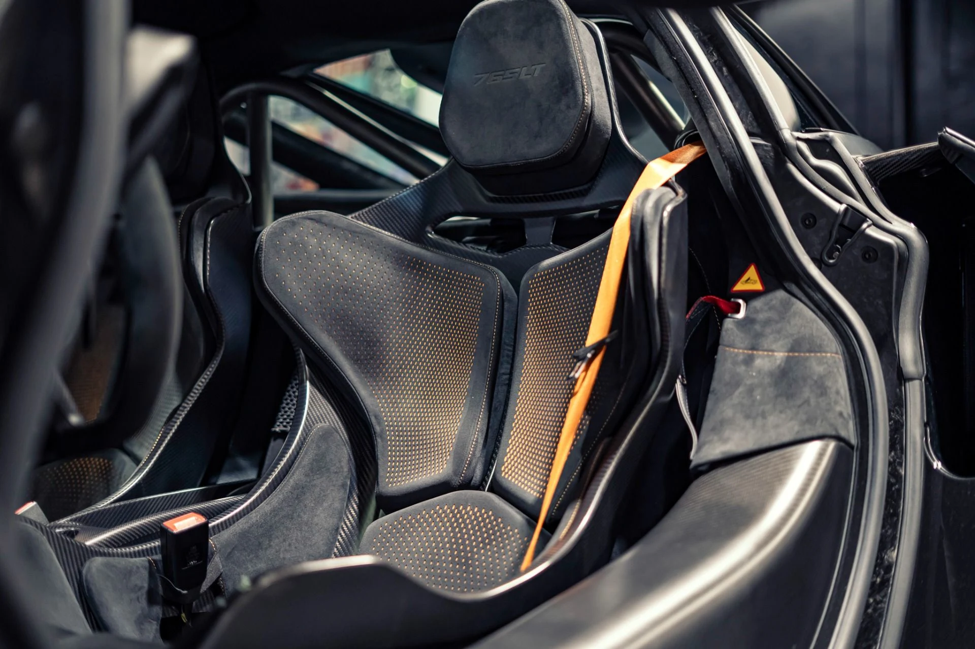 mph004_1847622330_Used_2021_Mc_Laren_765_LT_568000_MSRP_Chicane_Grey_Carbon_Roof_Scoop_1779213543_7afebbb1ea