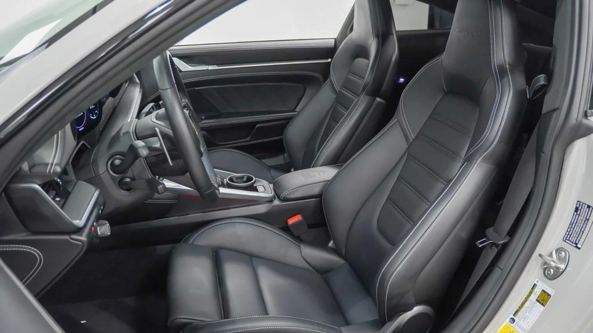 mph004_1849954109_0_G_g_VHP_1_J2zhd214_E_Wh_R_Jhger_Hc_9ea9fa10fa