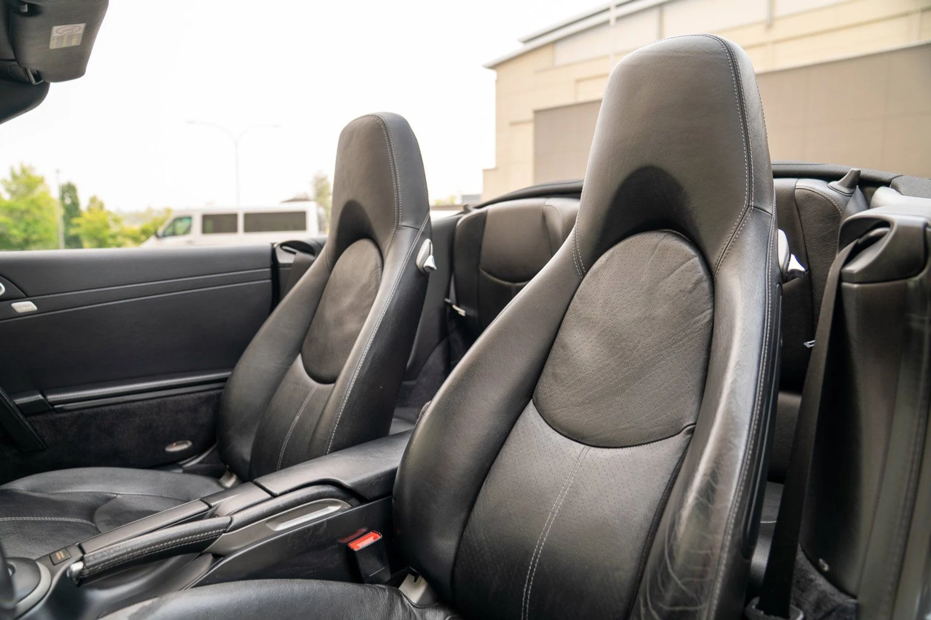 mph004_185438356_b4994e7d68c5487caddf7425f96cea4ex_48fdde5841