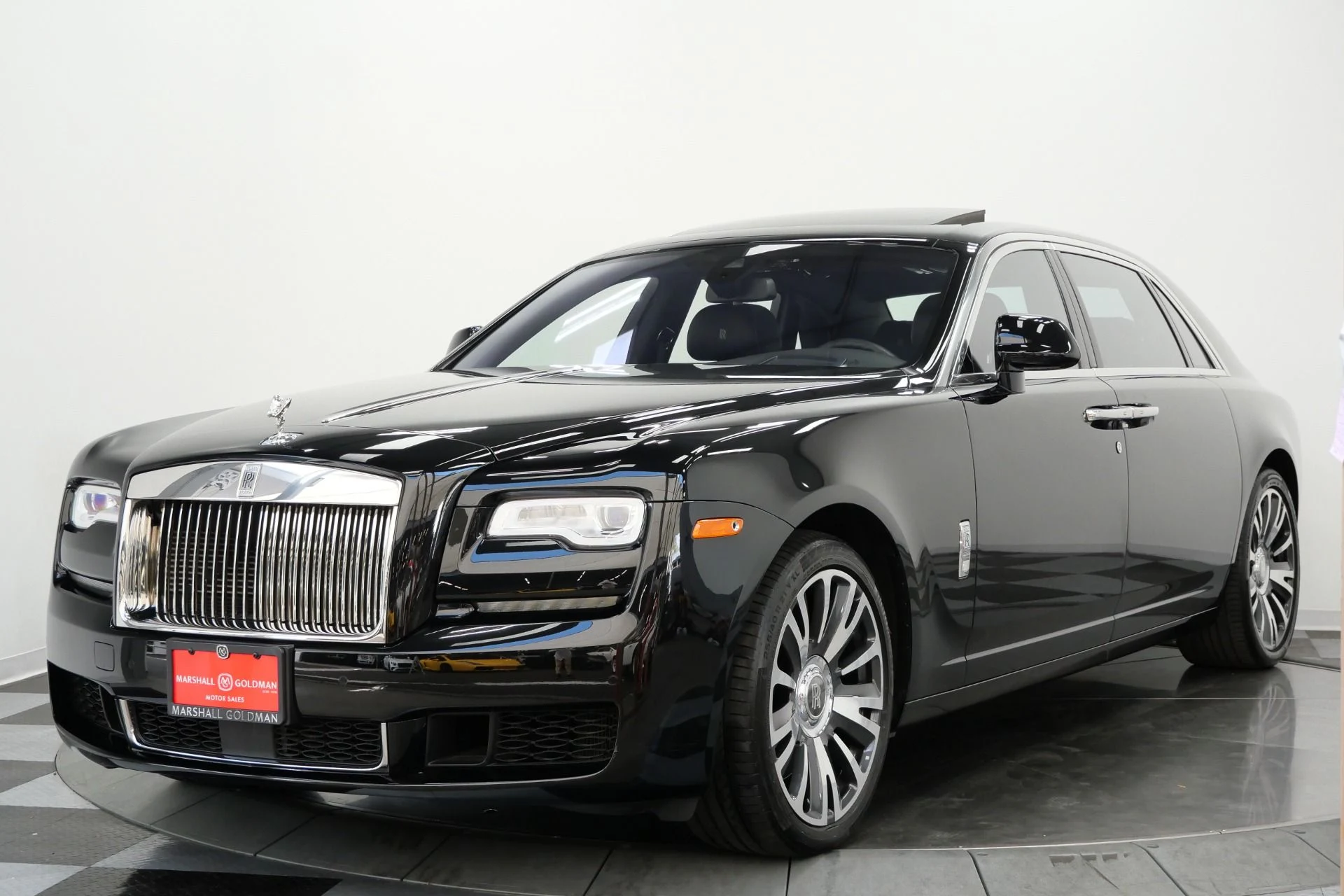 mph004_18577685_Used_2019_Rolls_Royce_Ghost_EWB_Long_Wheelbase_Model_430_K_MSRP_Low_Miles_1788191510_b7ce88c870