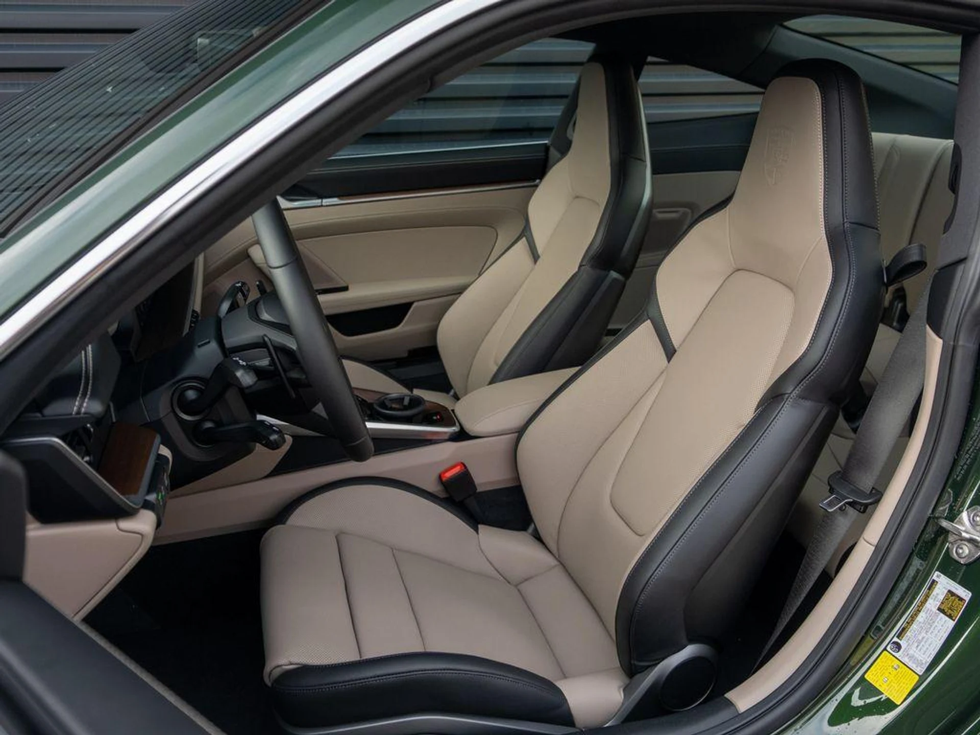 mph004_1861636844_O4_KU_4_e_m_IHQO_6l_Fq4_I8_R_C6_E_52f97cd513