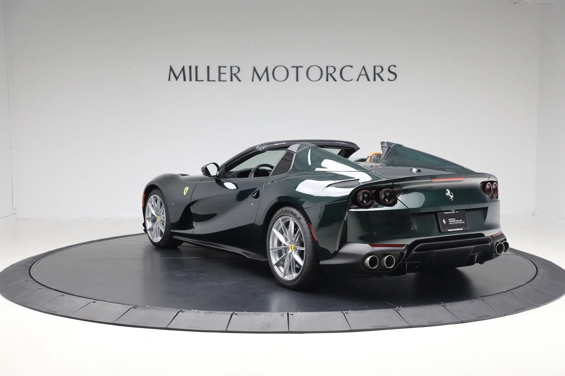 mph004_1869051219_Used_2021_Ferrari_812_GTS_9e6c2f2c9c