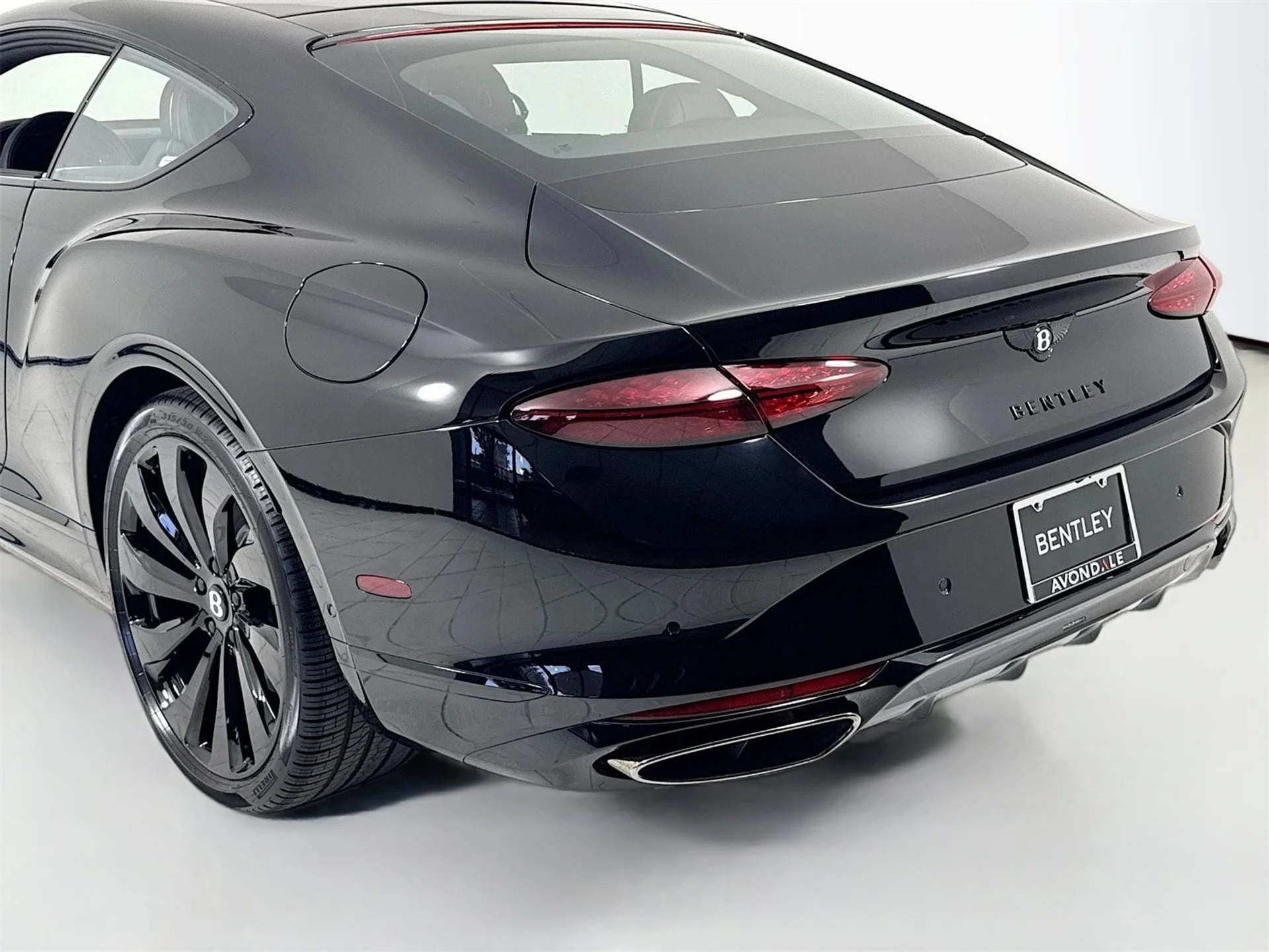 mph004_187262913_ba76d8baccd3d026641e41ba449fa587x_c88e36b367