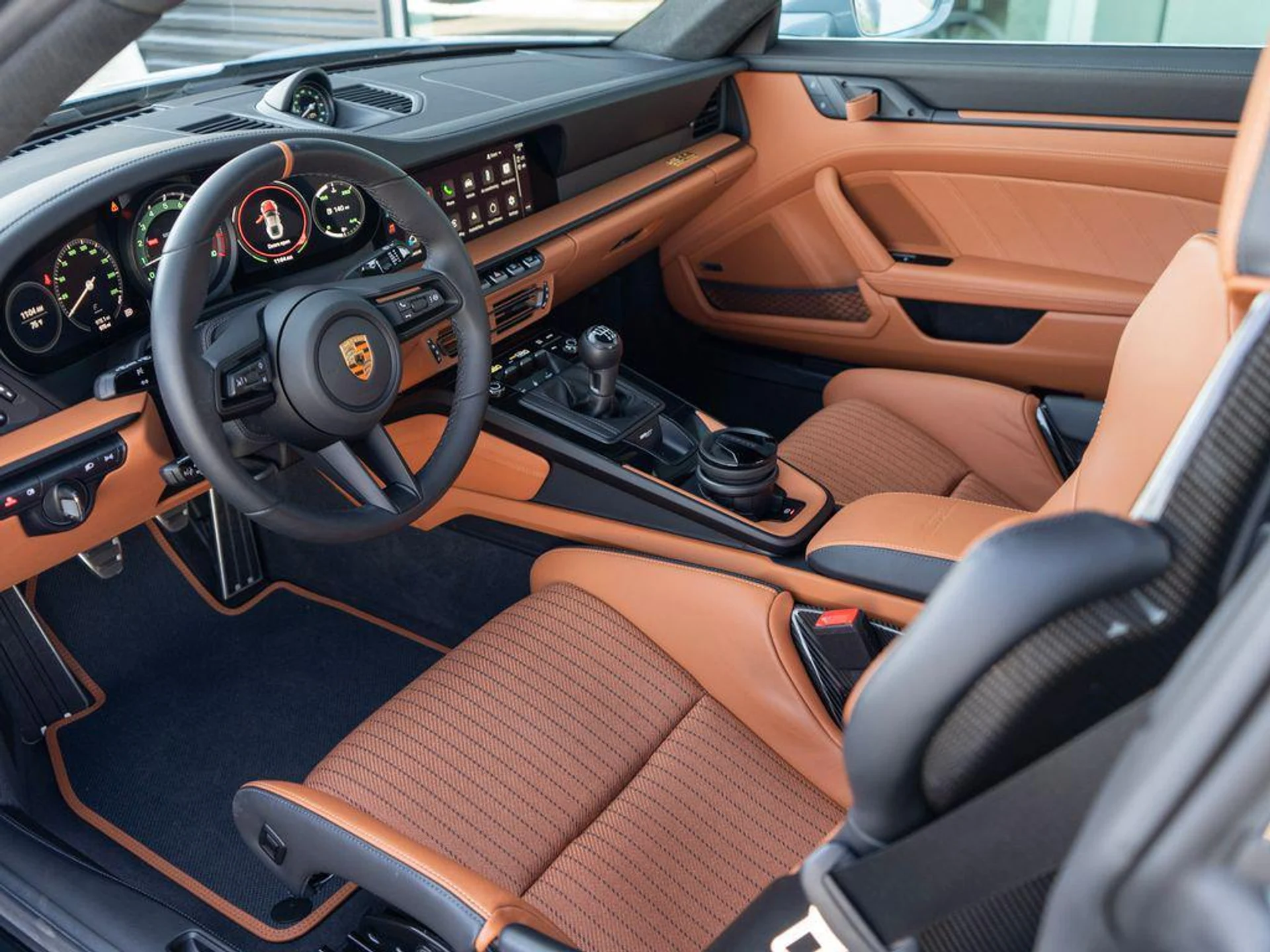 mph004_1873652171_Gaqi_JPM_Pj_G_Wh_XA_Amb_O_Pr_Mp_WO_6io_89271c4b0d