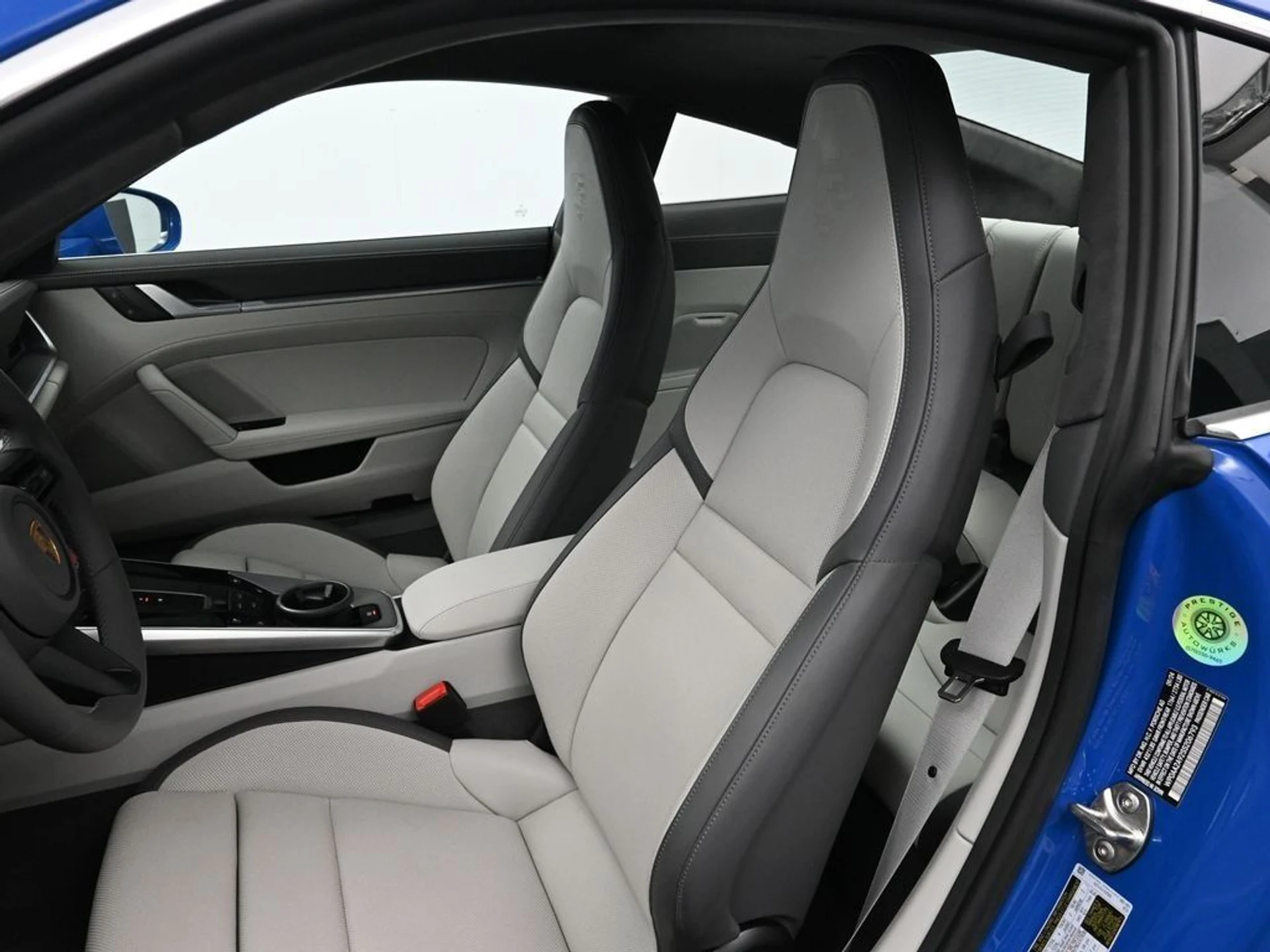 mph004_188174722_5afa7648745a342155f6d36ee1698c7fx_c9d7477b72