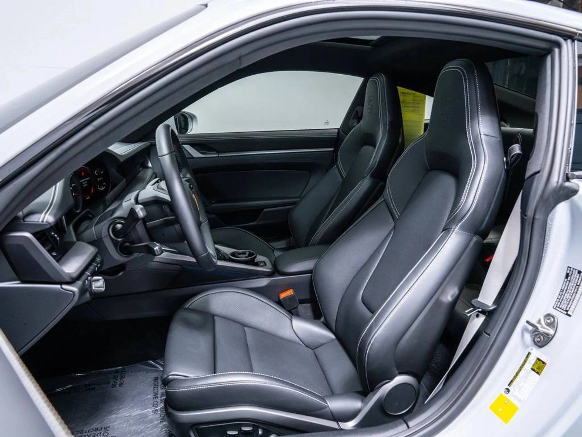 mph004_1881804417_b6812293a545cc7895eedc29eeaba9a2_864f4115bd