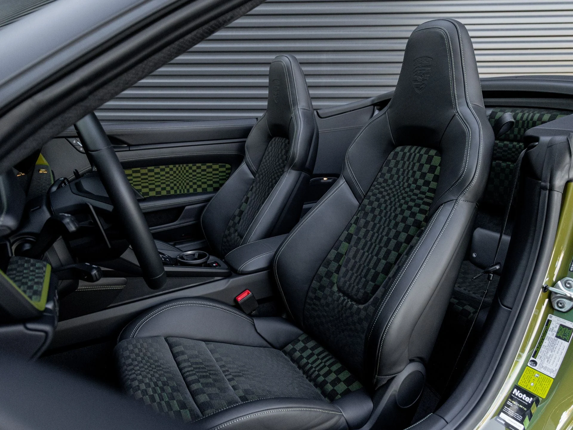 mph004_1903618333_5_f10657a5fc