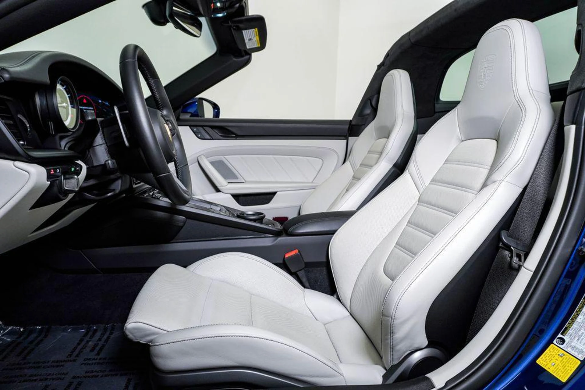 mph004_1909543691_um_ZWW_Wd76rf_Ru_Yt7_Iow_Fsow_Nz_M_9470a3f315