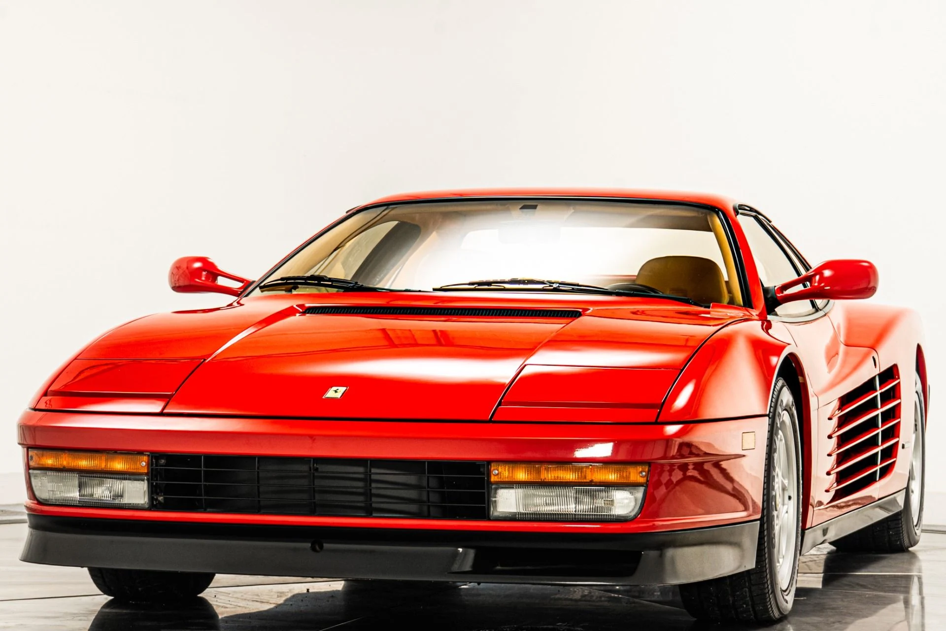 mph004_1912211747_Used_1988_Ferrari_Testarossa_1758663985_3db2df13d8