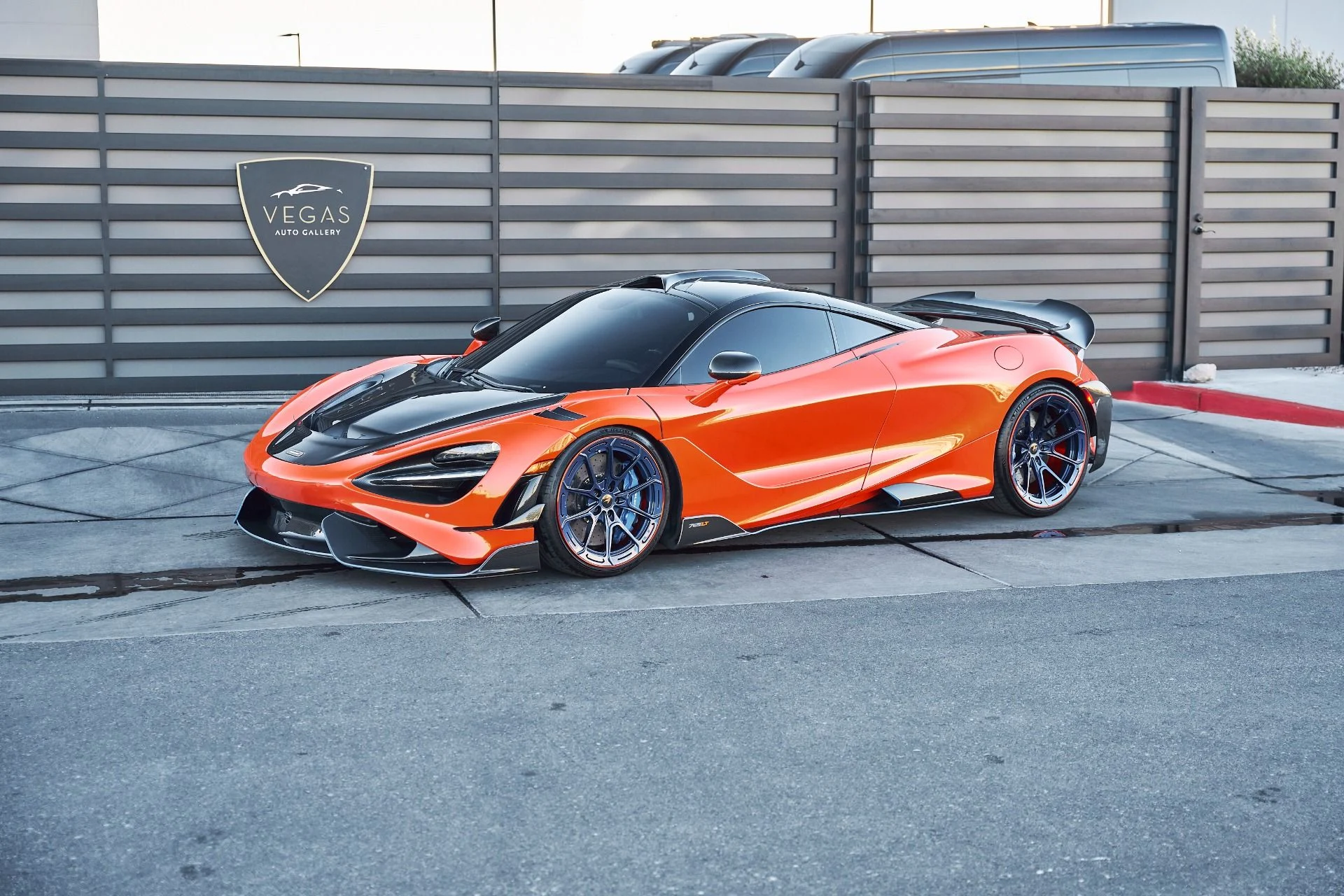 mph004_1914660822_Used_2021_Mc_Laren_765_LT_Base_1768445460_281d214df5